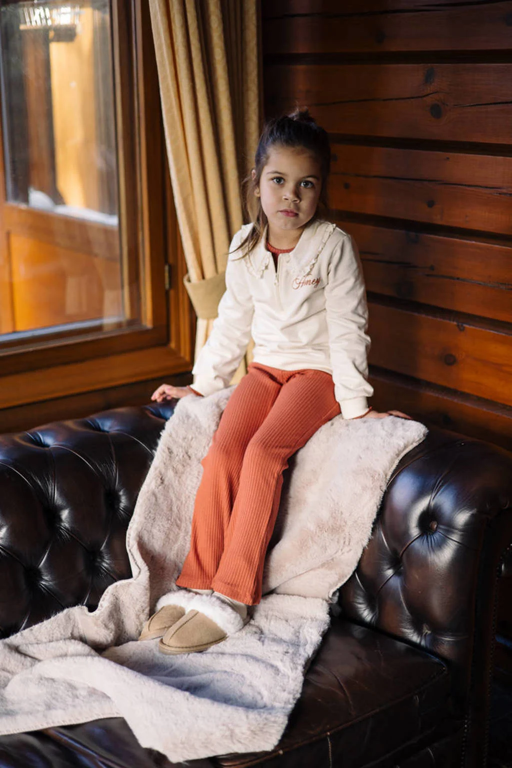 LEVV Little regular flared broek roodbruin