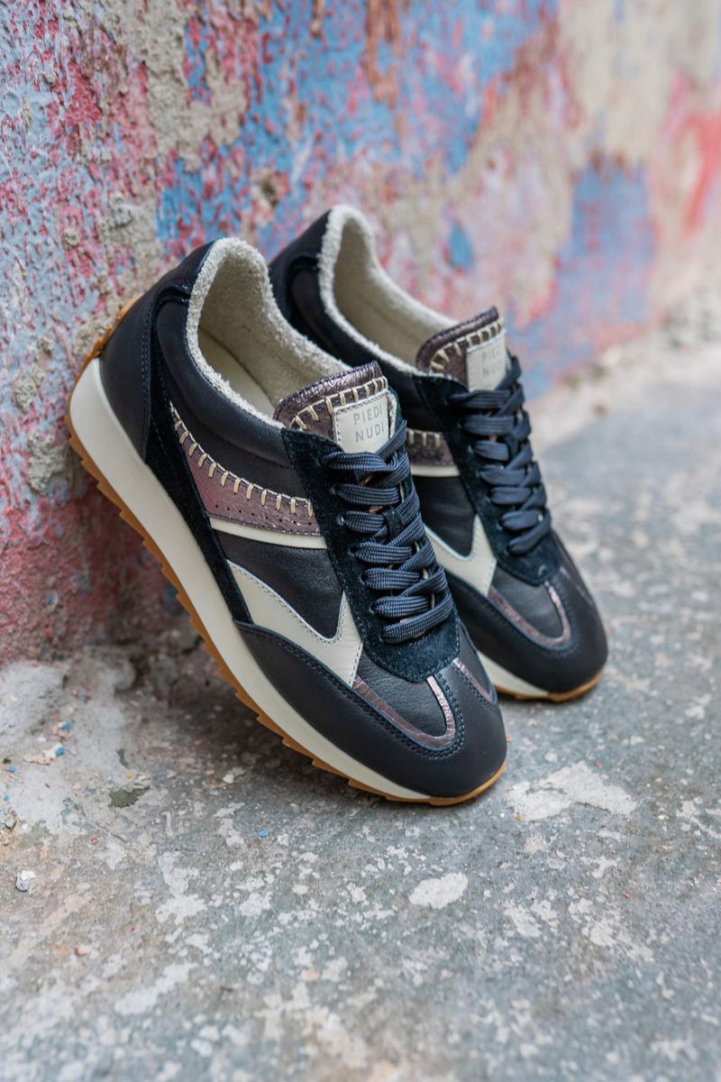 Piedi Nudi Sneakers Zwart Dames