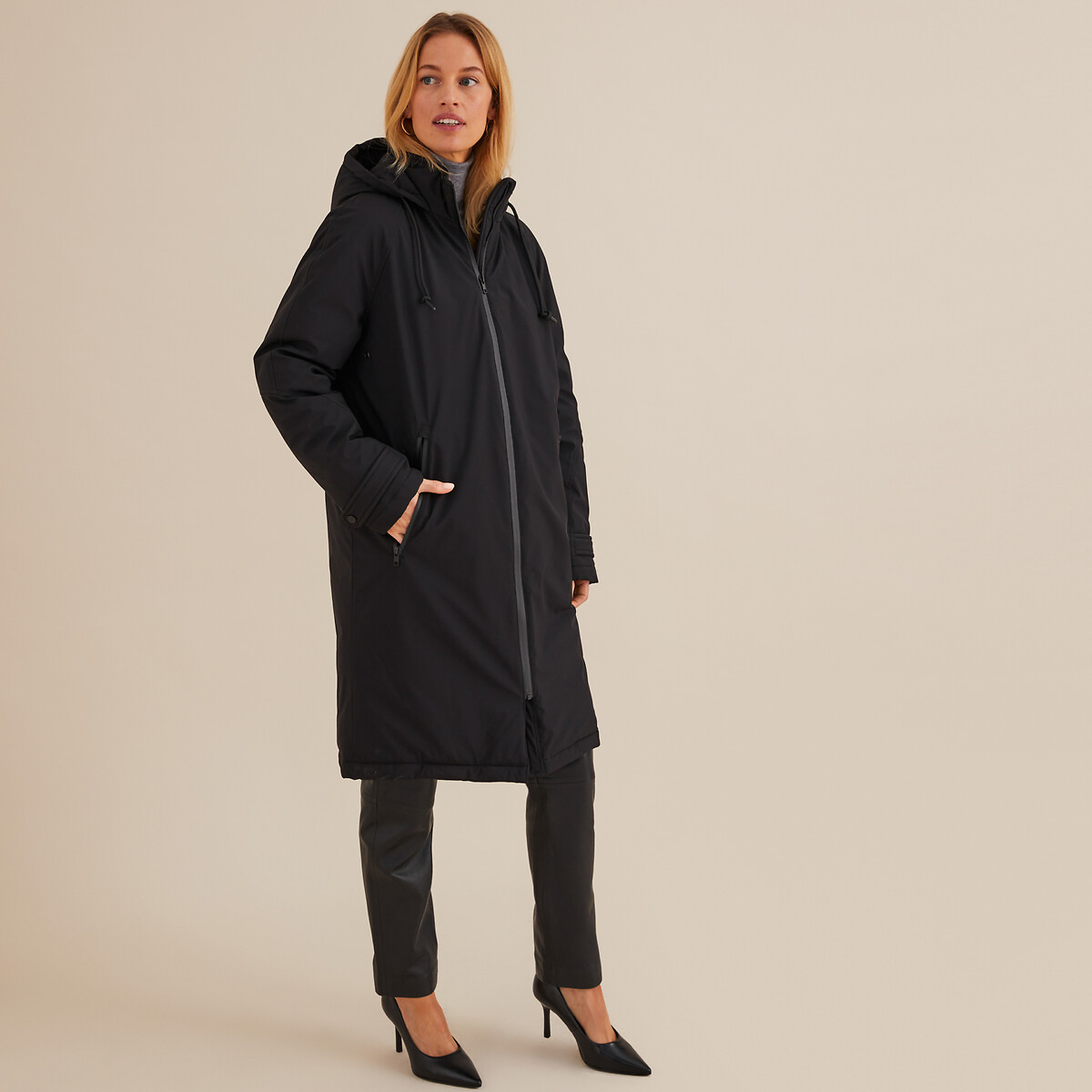 ANNE WEYBURN<br>Parka de comprimento médio com capuz fixo, para meia-estação