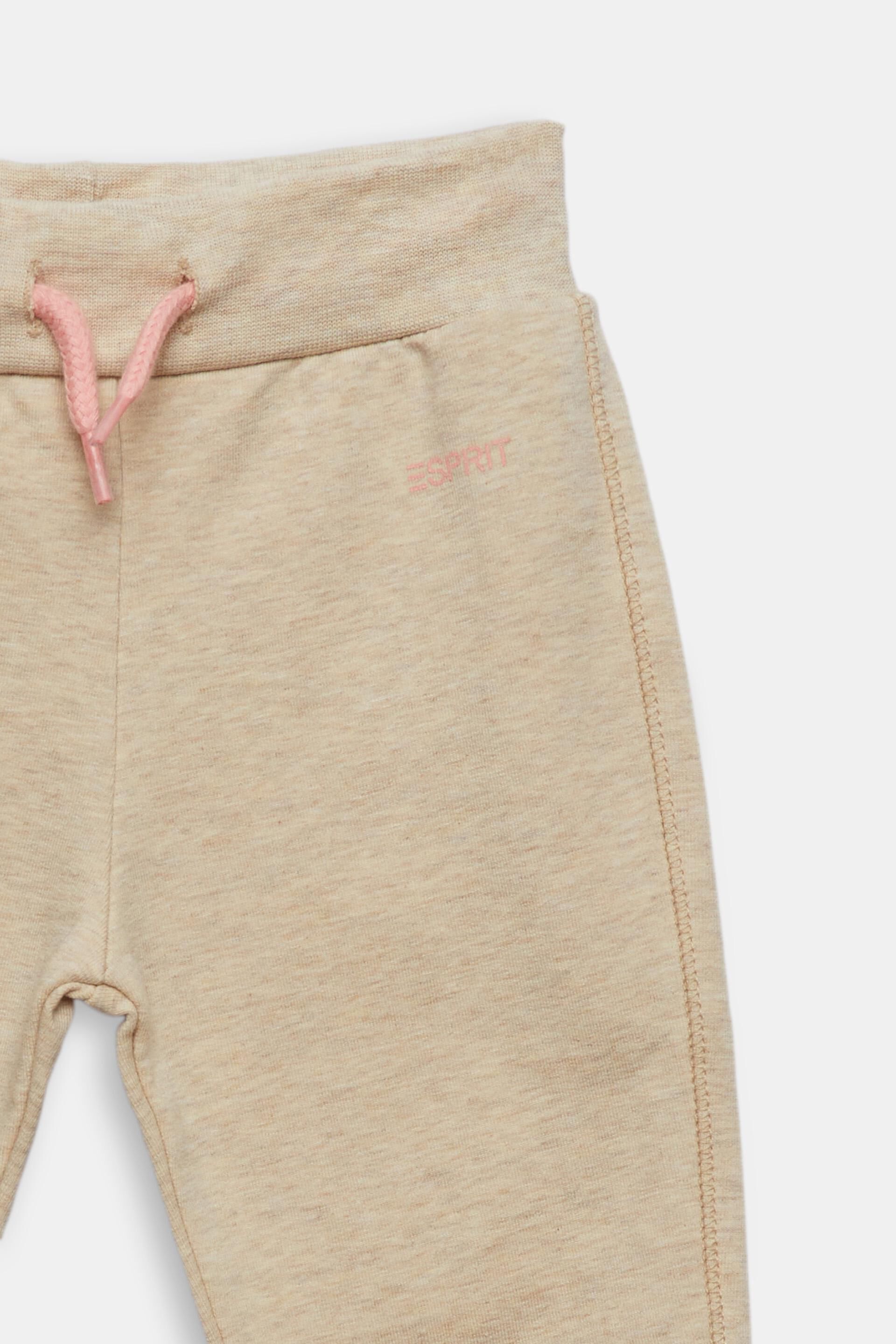 Pants knitted