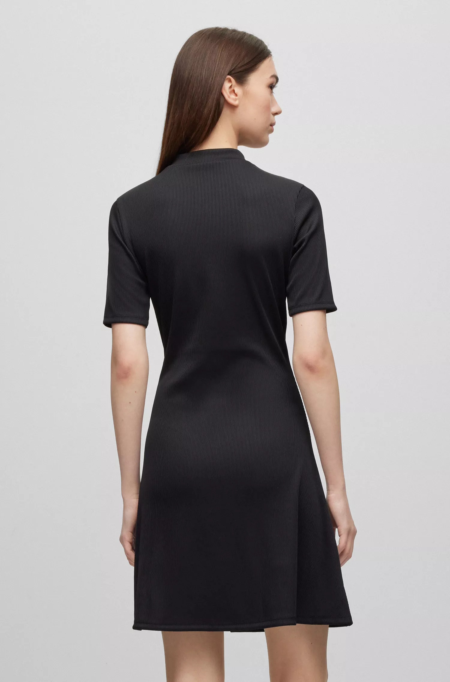 Vestido HUGO vermelho em jérsei elástico com decote em zíper.