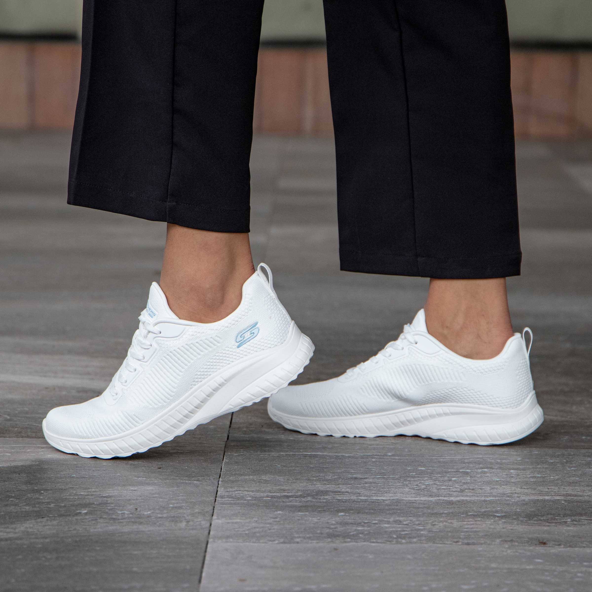 Skechers Sneaker »BOBS SQUAD CHAOS FACE OFF«  Freizeitschuh, Halbschuh, Schnürschuh mit Komfort-Innensohle
