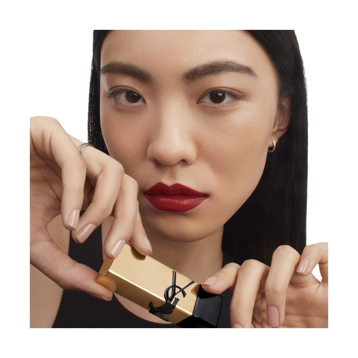YVES SAINT LAURENT Rouge Pur Couture Rouge à lèvres fini satin - Couleur intense et confort