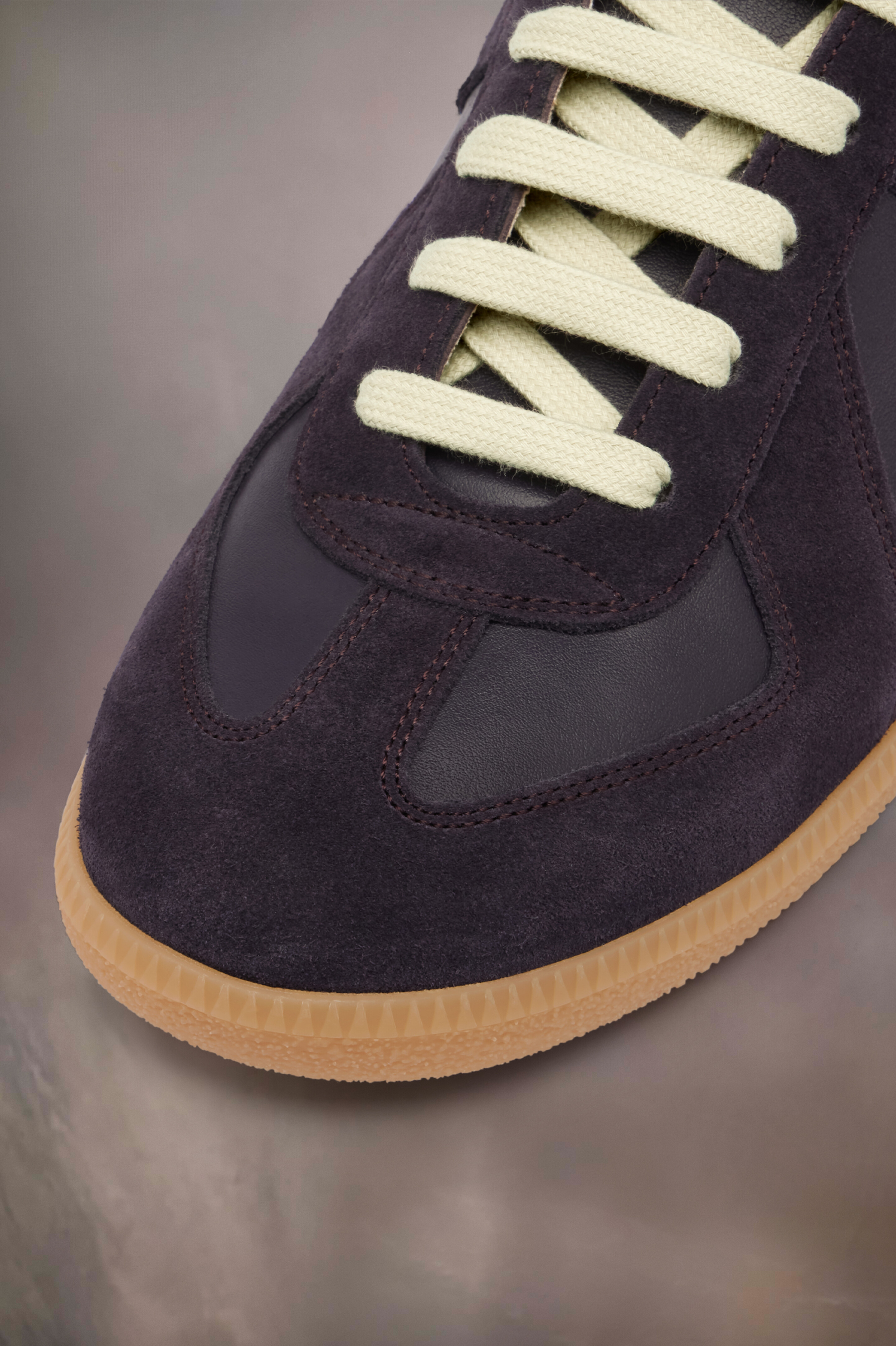 Sneakers Replica en cuir pour femme Aubergine