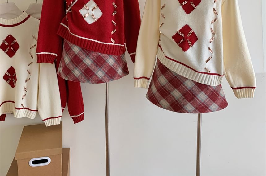 Dute - Argyle oversized trui met ronde hals / geruite mini-A-lijn rok met gemiddelde taille