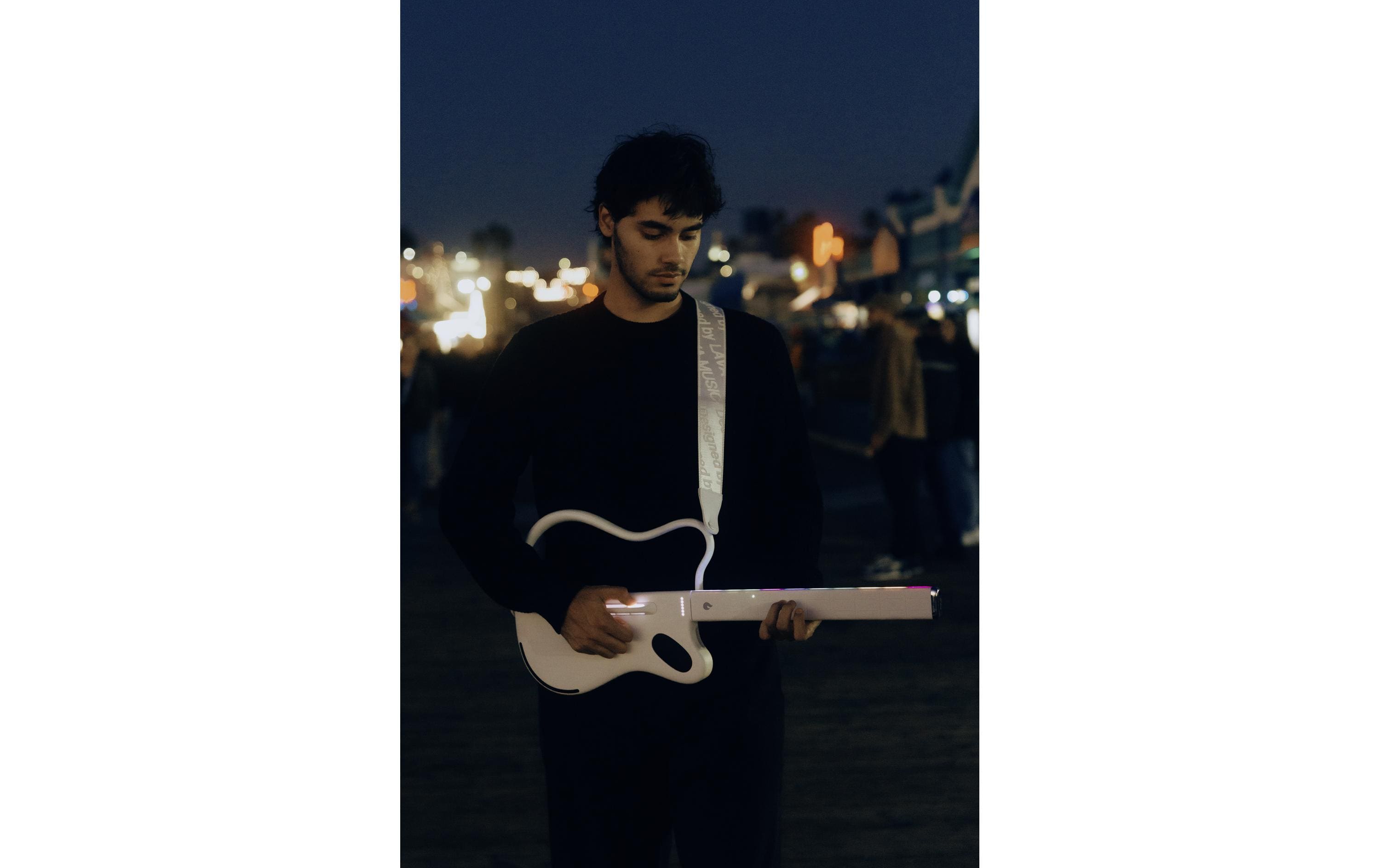 E-Gitarre Genie weiss<br>Sample-basierte saitenlose Smart-Gitarre