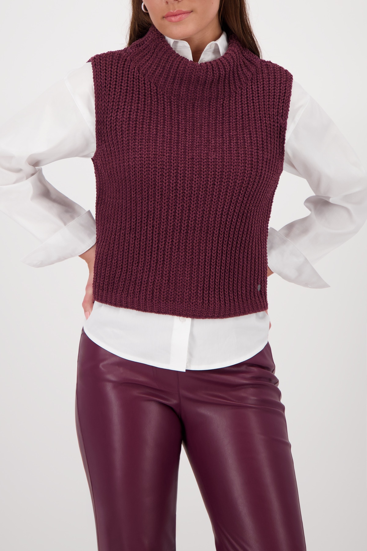 Monari Pullunder »Pullunder Basic Chenille«, Mit Rundhalsausschnitt