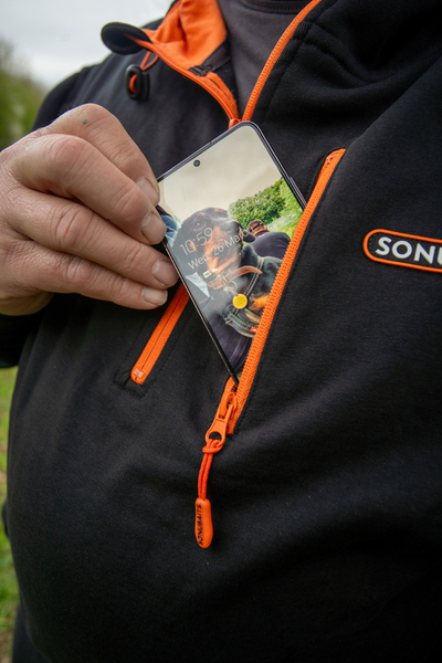 Sweat à capuche Sonubaits
