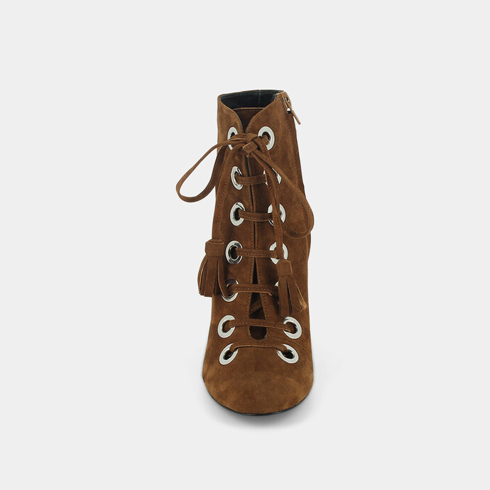Bottines à lacets et anneaux en métal  en velours marron