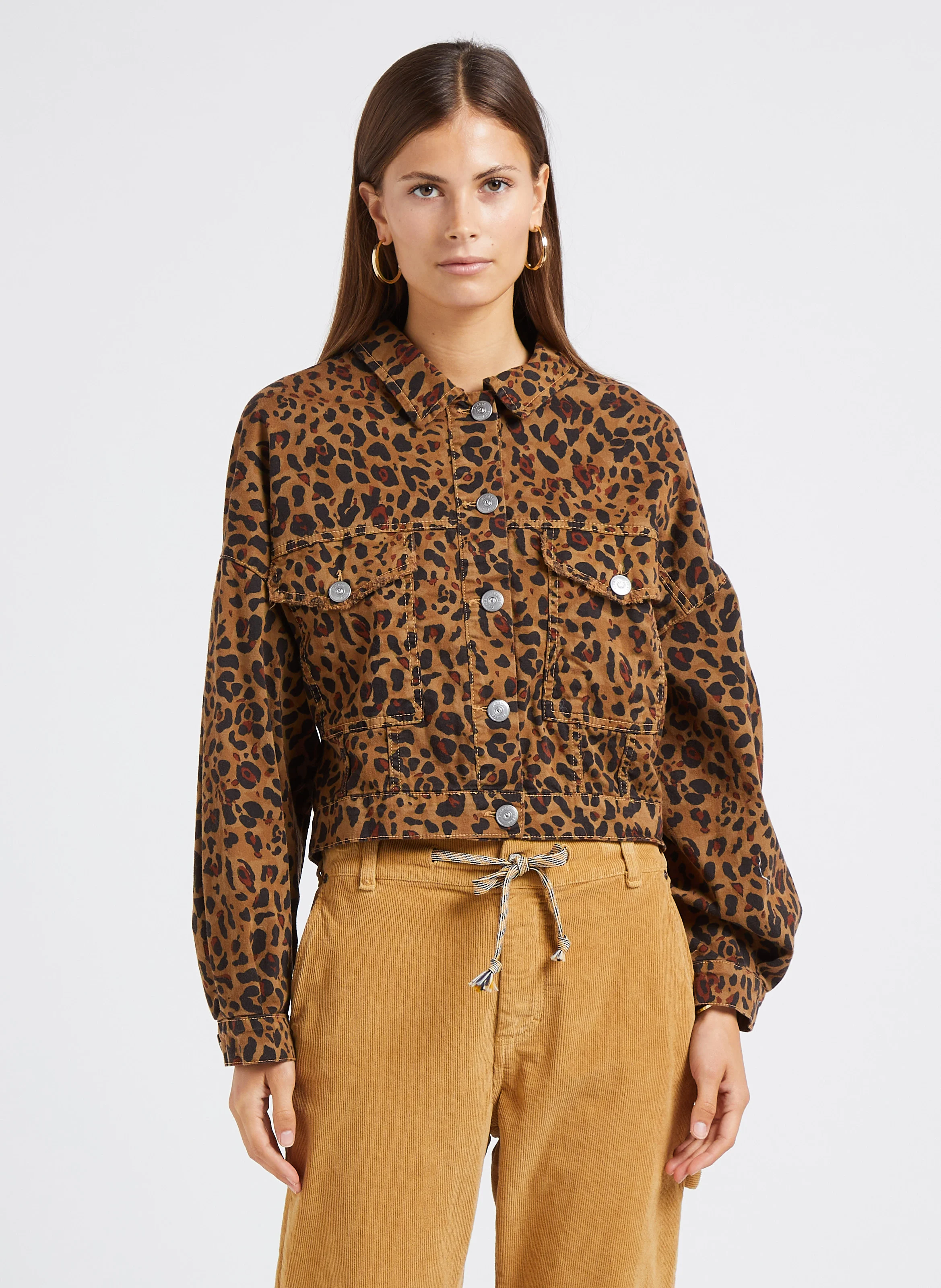 Veste courte en coton à motif léopard | Marron