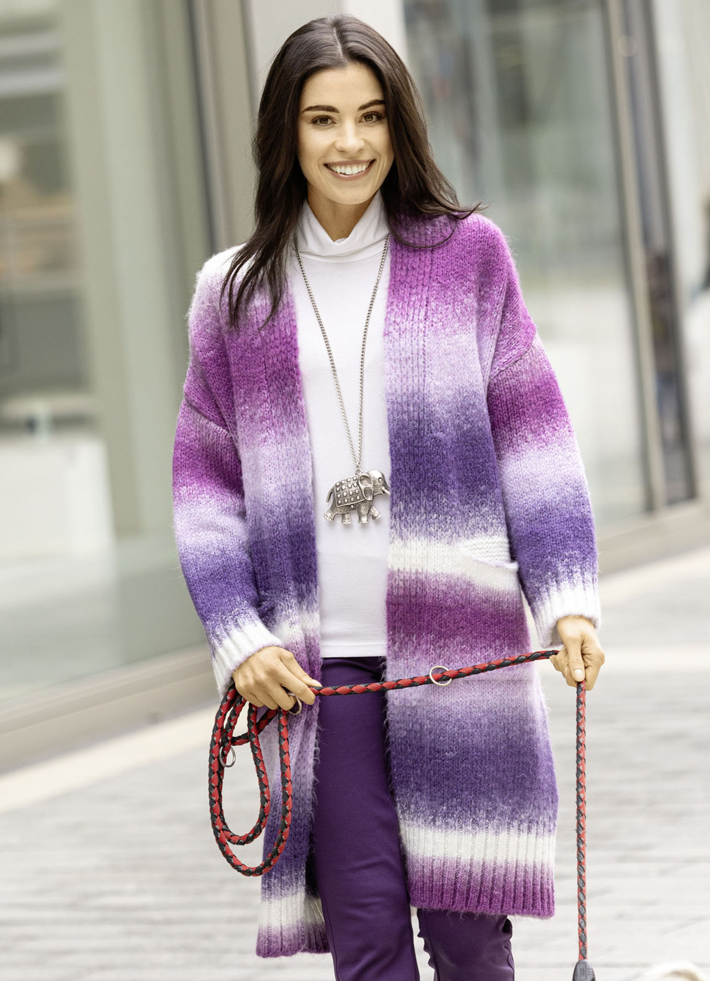 Strickmantel aus flauschigem Effektgarn
