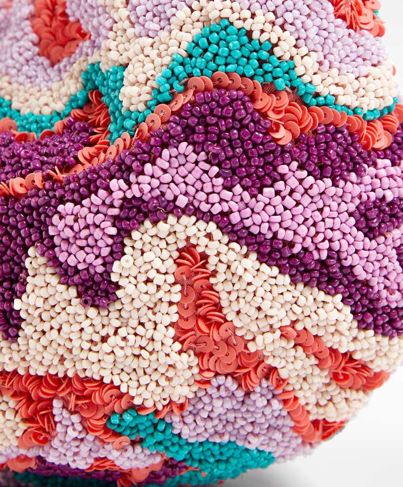 Bolsa de contas multicoloridas
