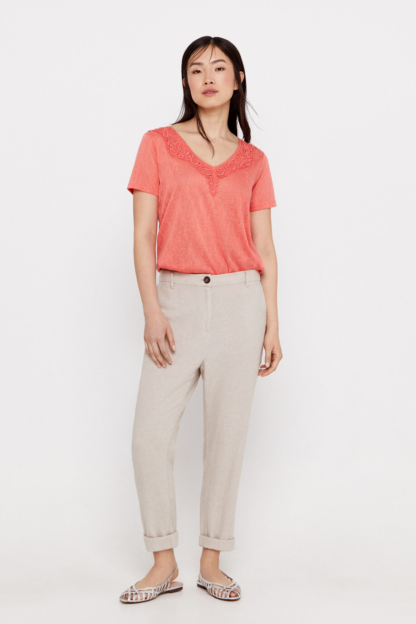 Camiseta efeito linho guipur - Coral
