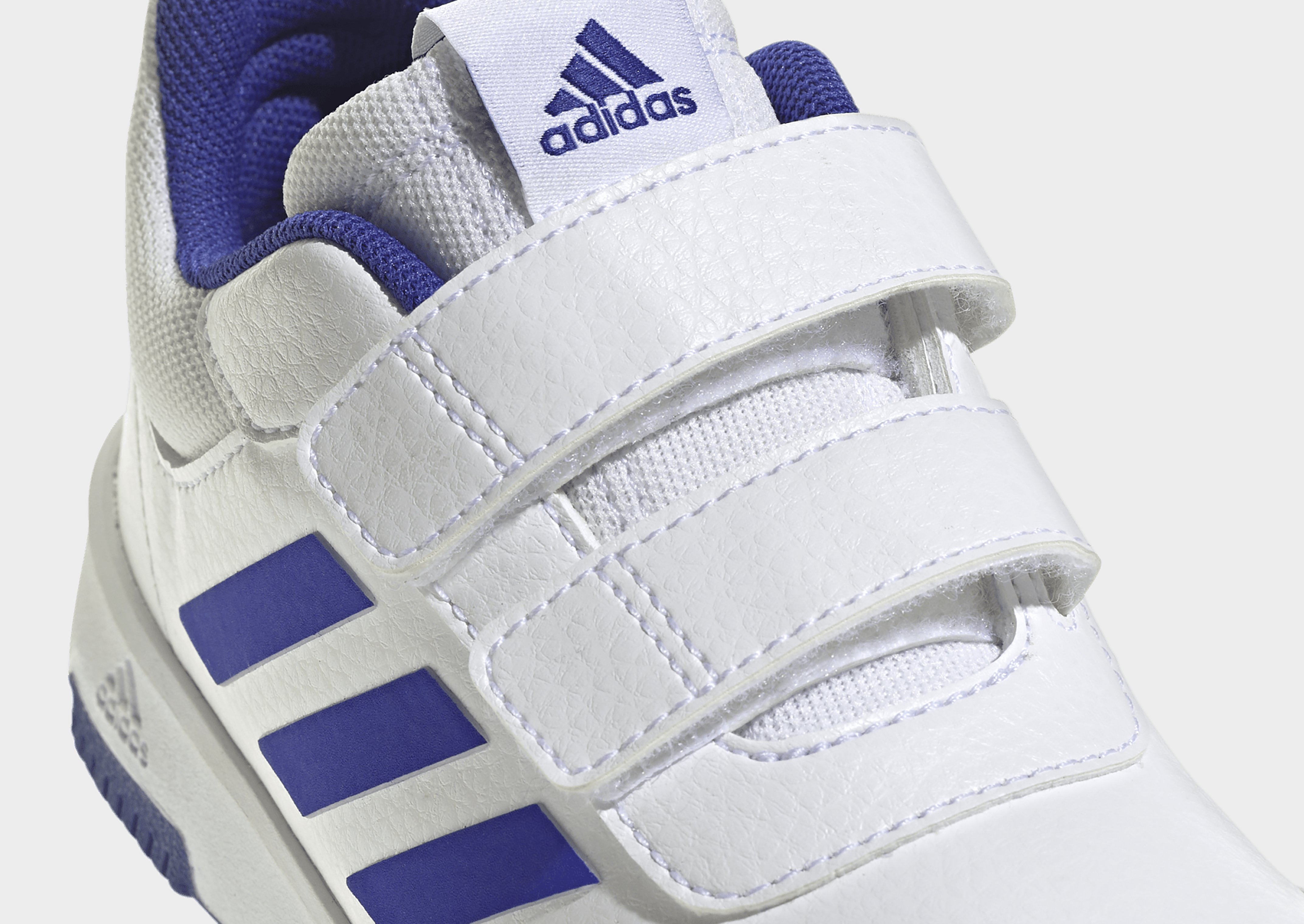 adidas Chaussure à scratch Tensaur
