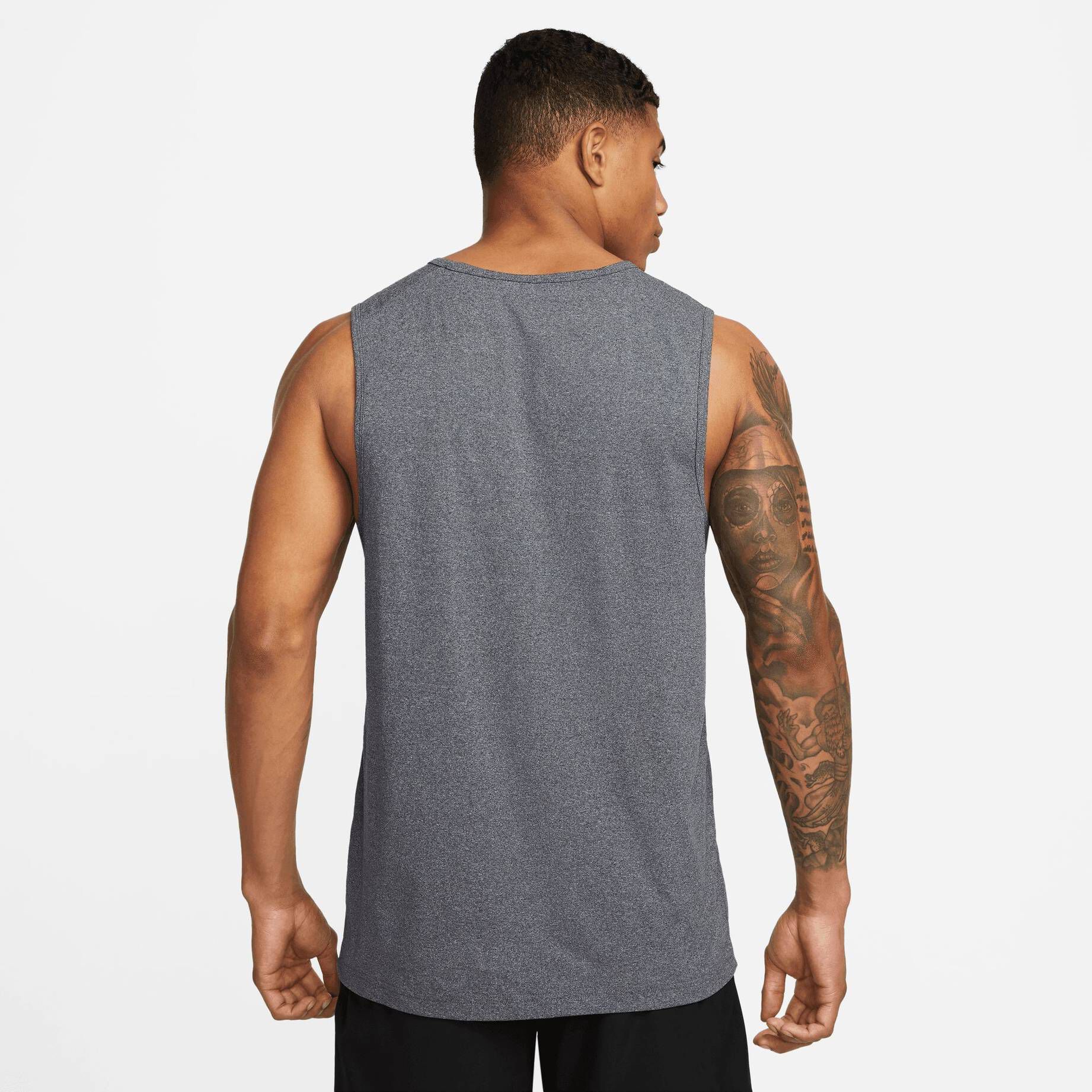 Nike| Herren Sportshirt DRI-FIT HYVERSE