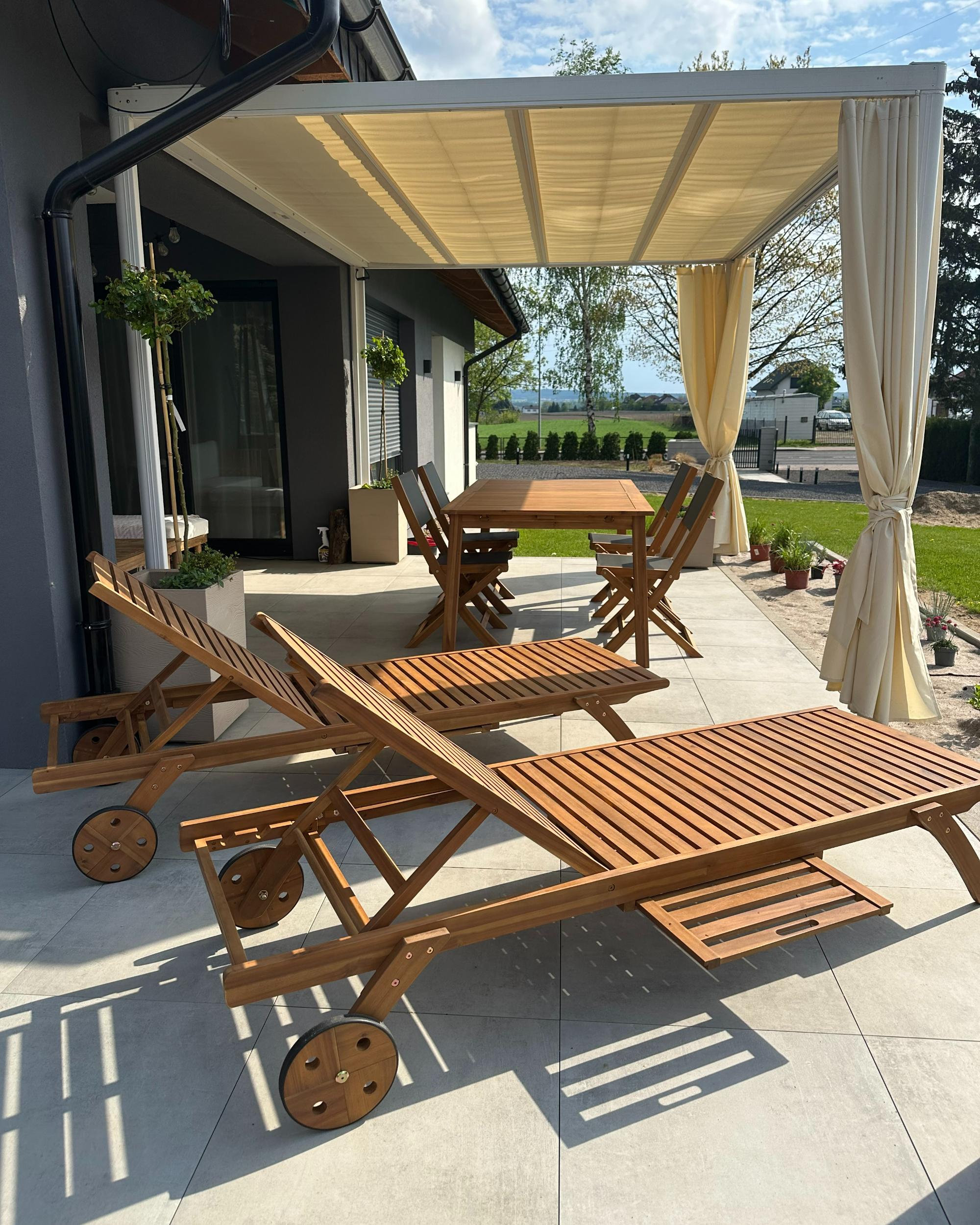 Tuinset met ligstoelen 8-zits CESANA Acaciahout Lichtbruin