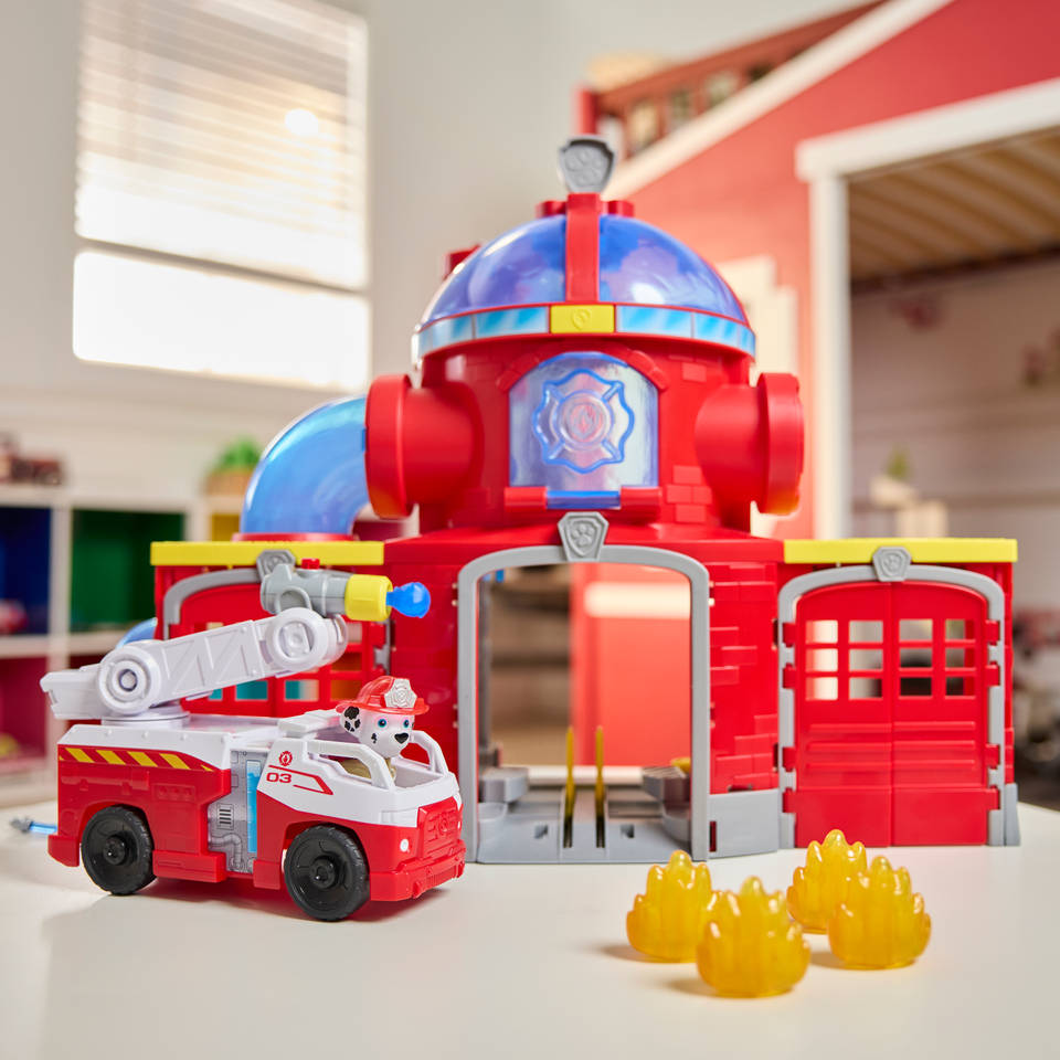 PAW Patrol Brandweerredding brandweerkazerne speelset met figuur