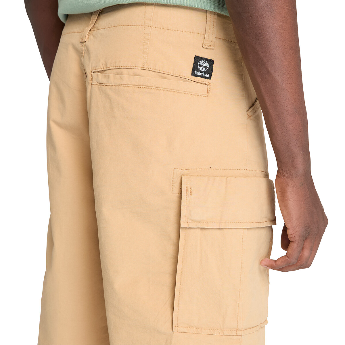 TIMBERLAND<br>Bermudas cargo retas para atividades ao ar livre