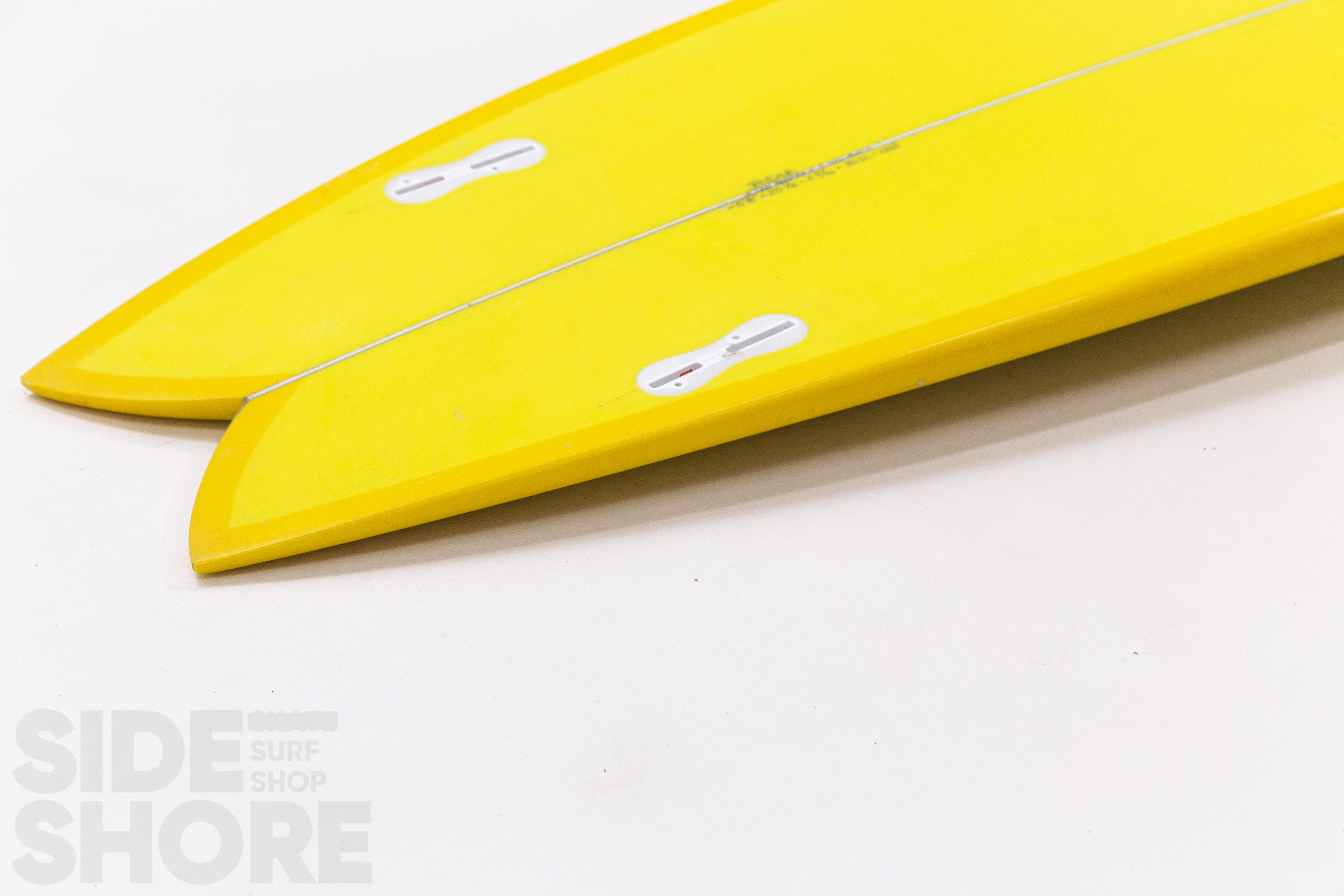 Bear Surfboards San Onofre - Yellow Tint - 5'8 x 20 1/8