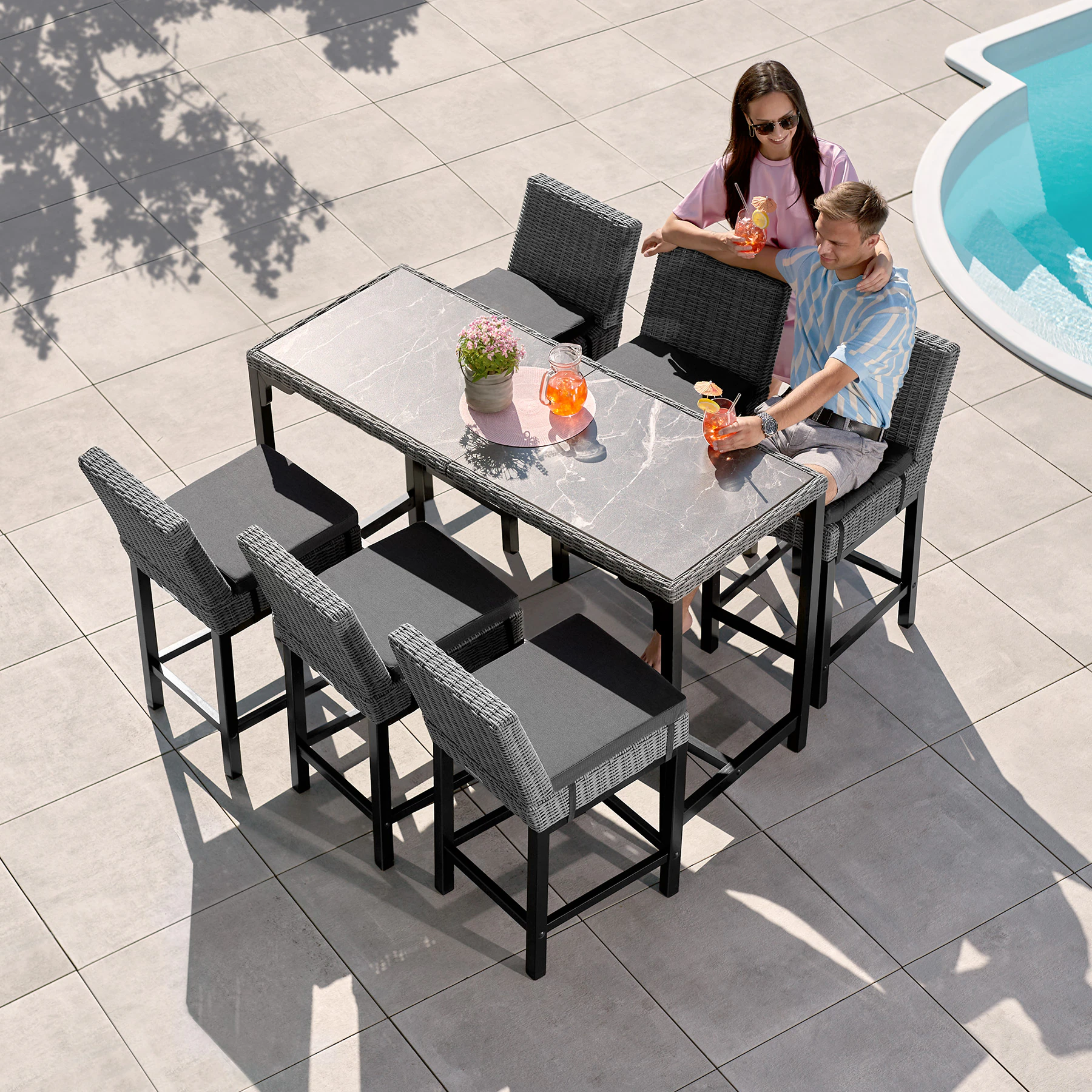tectake® Rattan Tisch Lovas mit 6 Stühlen Latina, mit Aluminiumgestellen, wetterfest und UV-beständig, Beine aus Holz