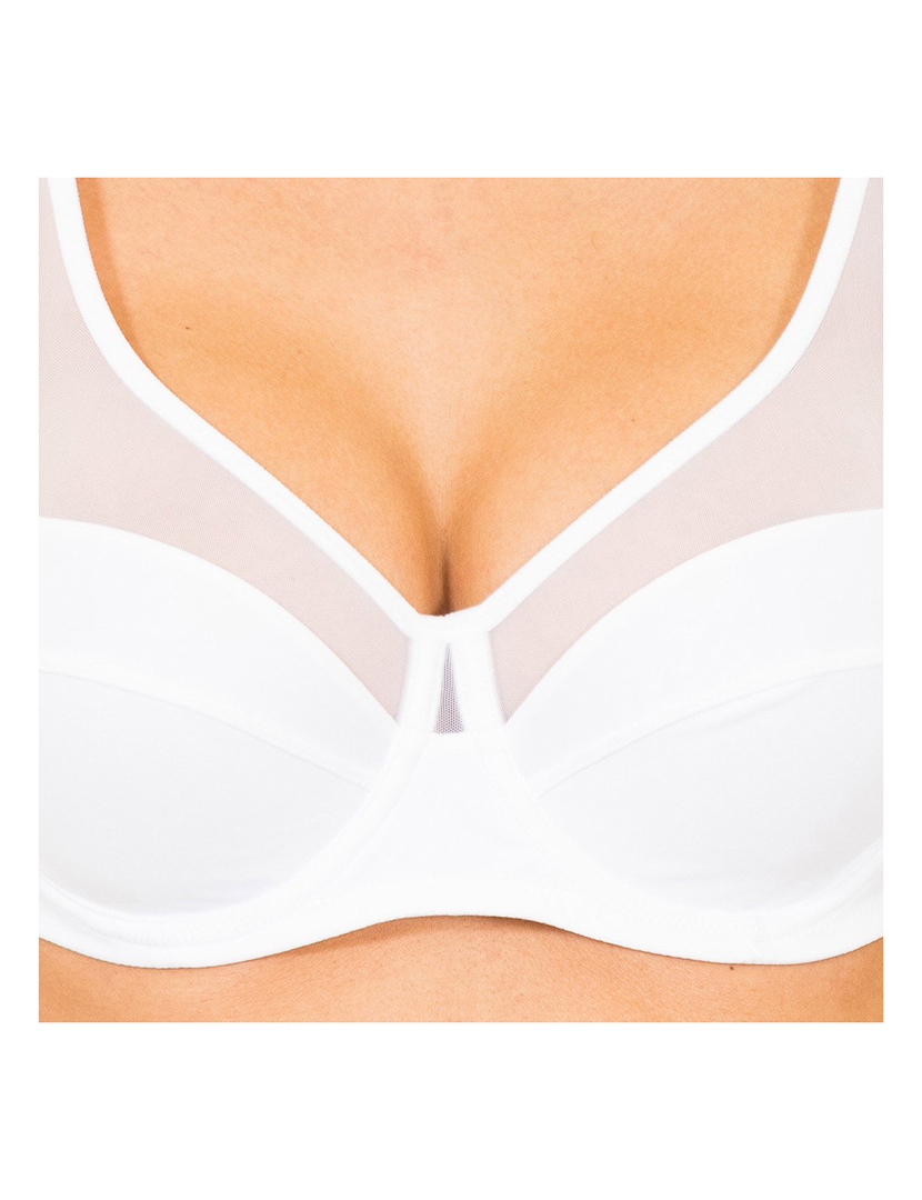 Generous White Underwire Bra for Women