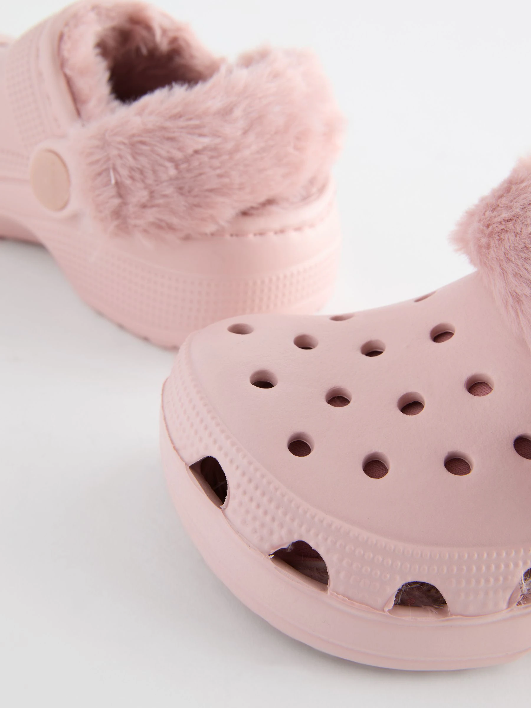 Roze - Pantoffelklompen met voering van imitatiebont