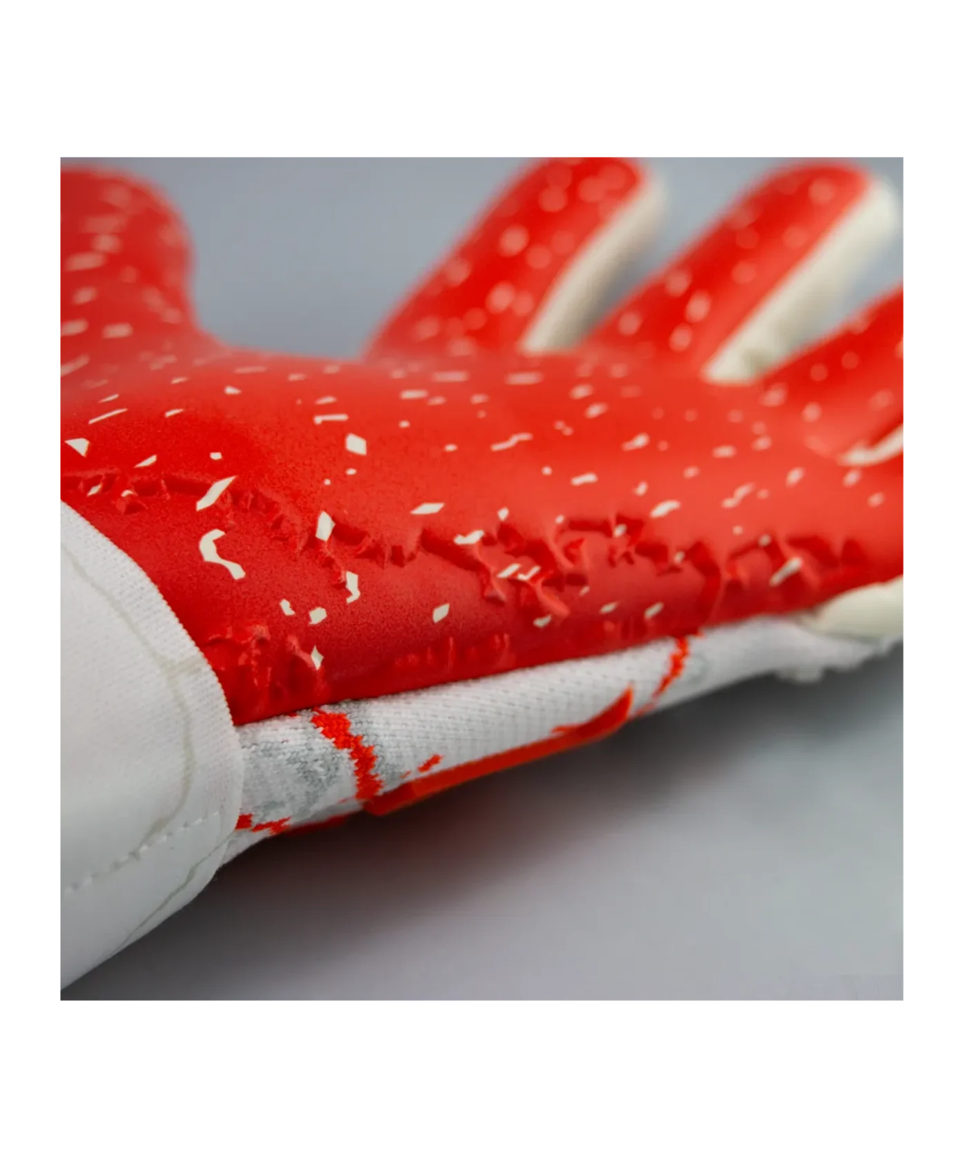 KEEPERsport Varan7 Hero NC TW-Handschuhe Weiss Rot F066