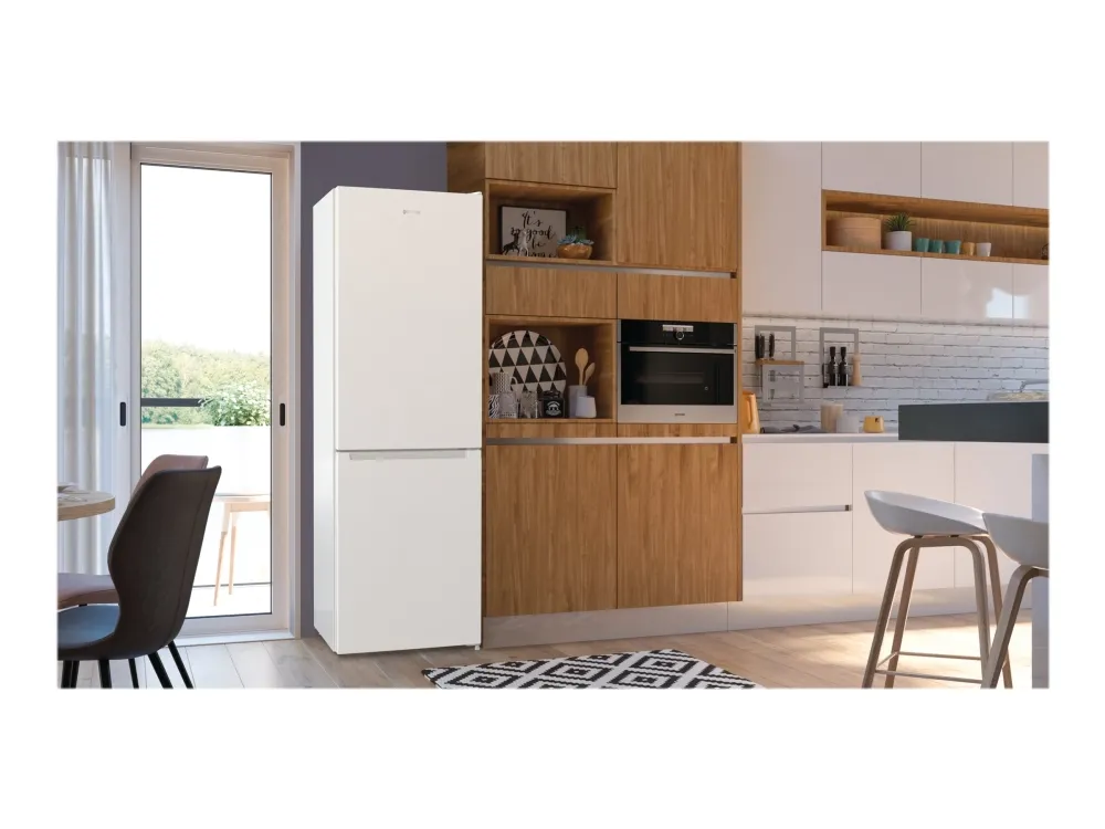 Gorenje NRK 6202EW4 NoFrost, forsænket håndtag, display bag døren, hvid (EEK: A  )
