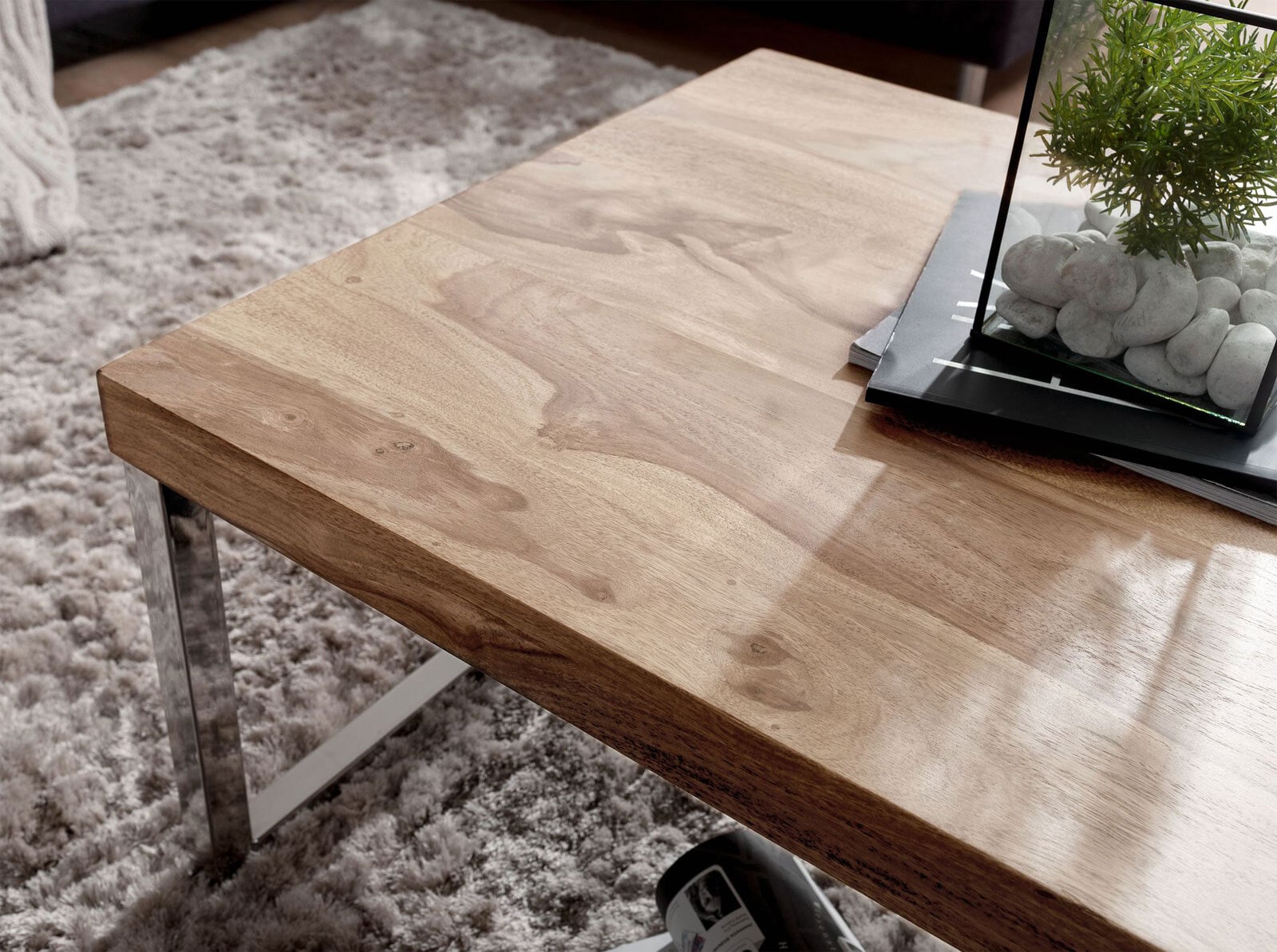 Couchtisch Guna Massivholz Akazie Metall