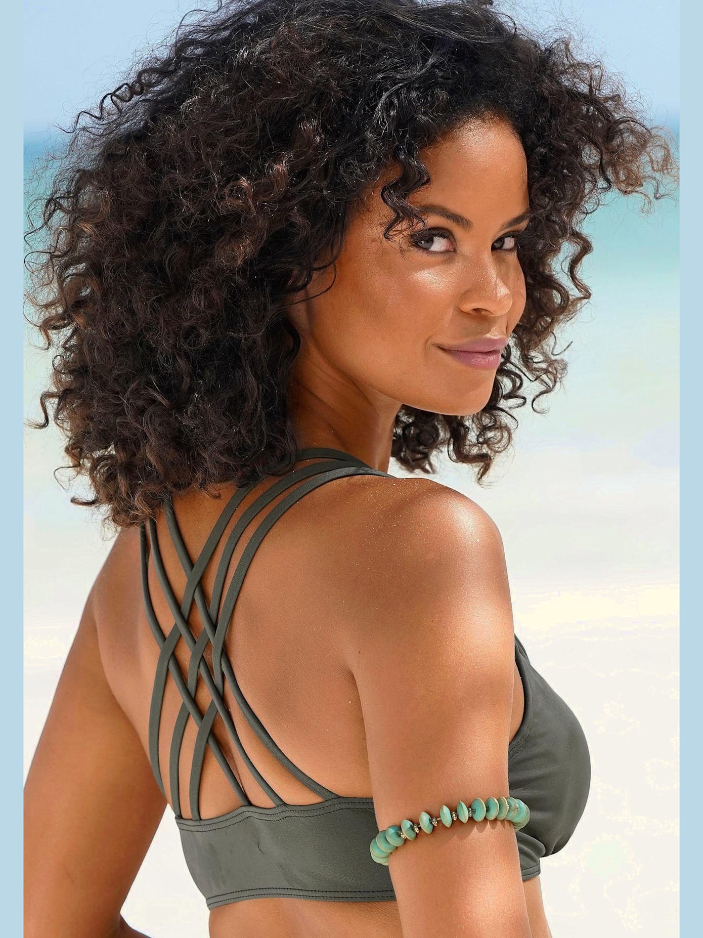 Bikini bustier uni tendance
