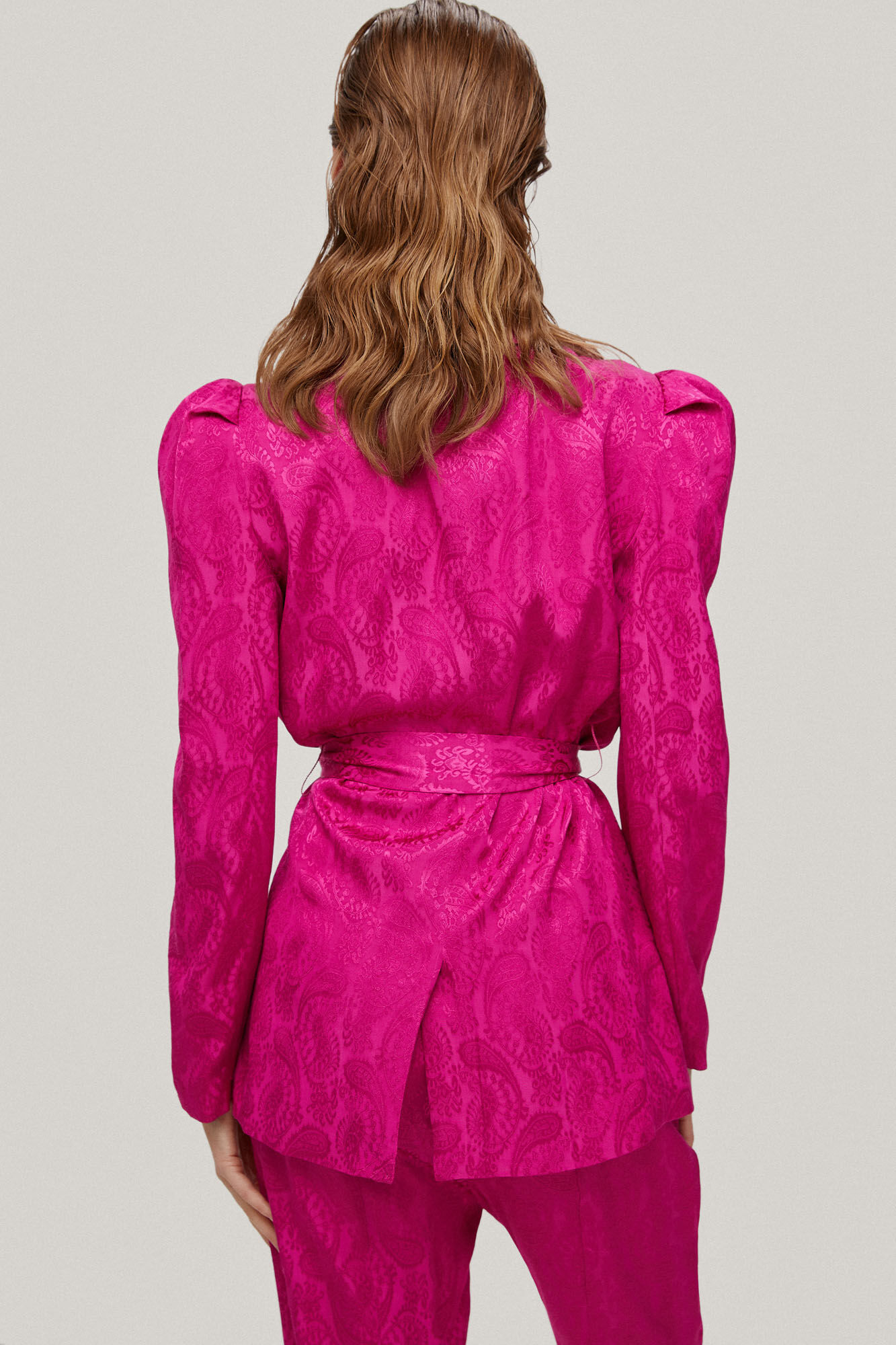 Blazer jacquard com mangas bufantes - Rosa