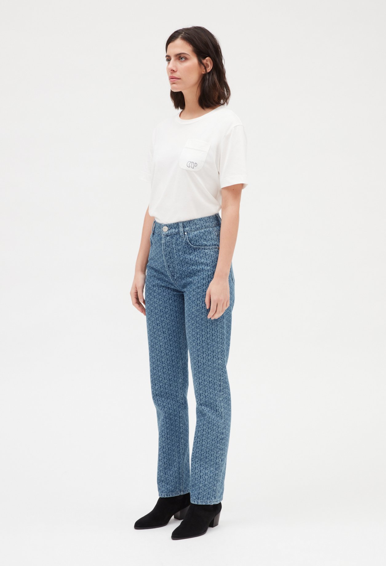 Jean droit monogramme bleu delave
