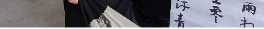 CHIC ERRO - Lange mouwen V-hals effen wikkelshirt