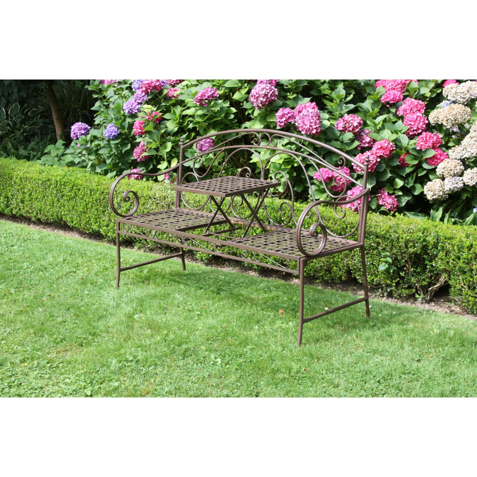 Gartenbank SAKET - braun - mit hochklappbarem Tisch