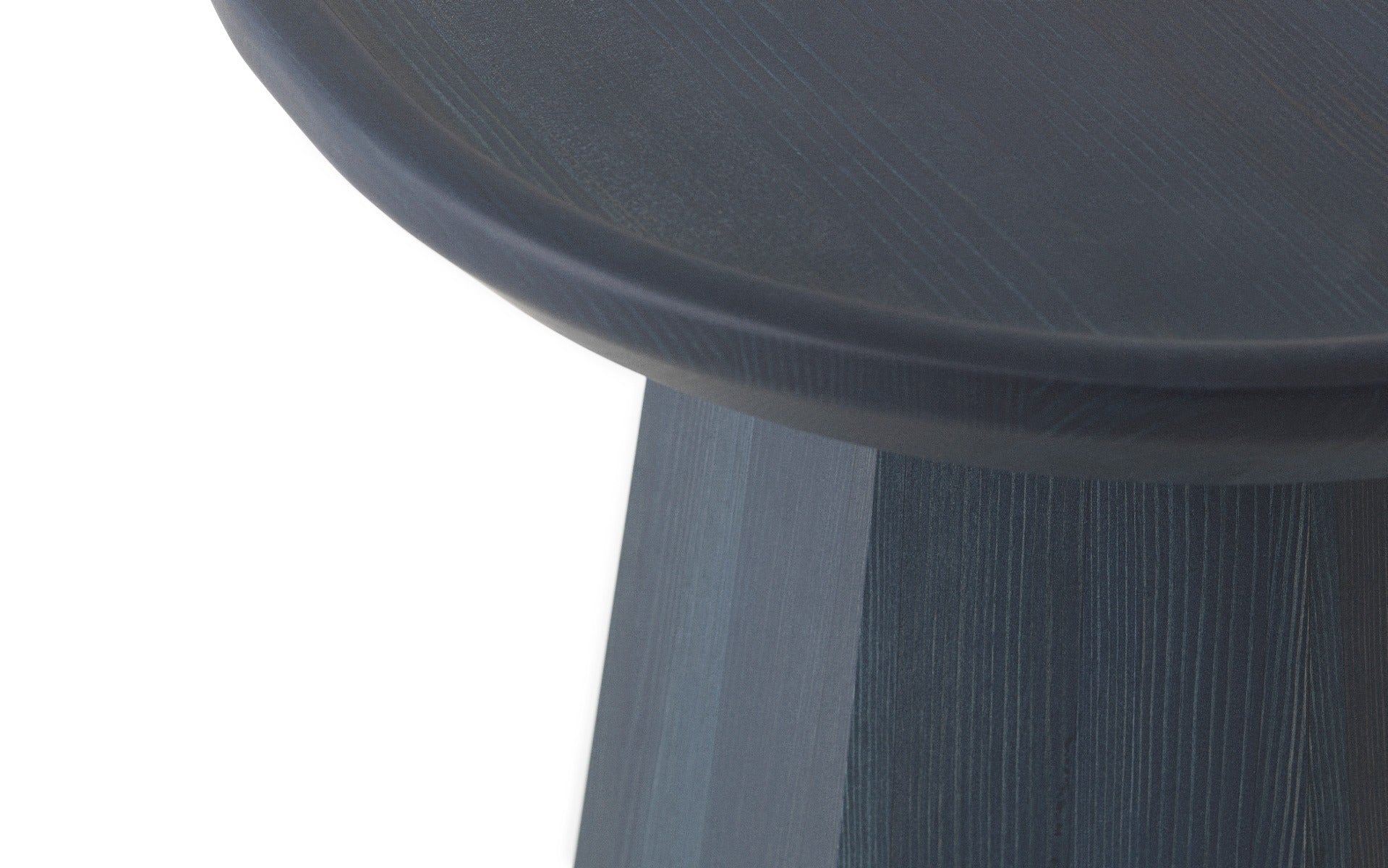 Normann Copenhagen  Pine Large bord - mørkeblå