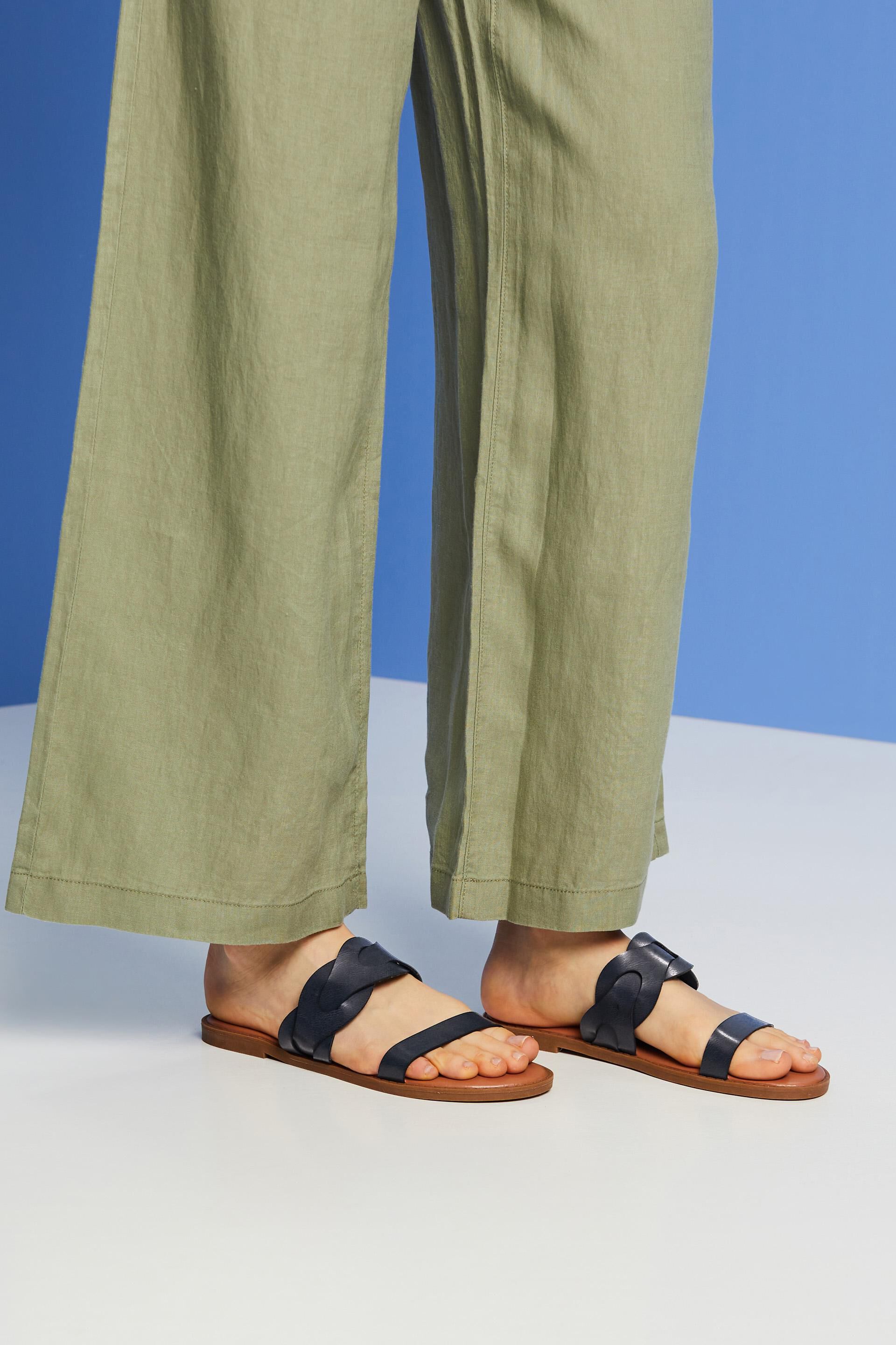 Sandales à enfiler en cuir vegan à bride tressée