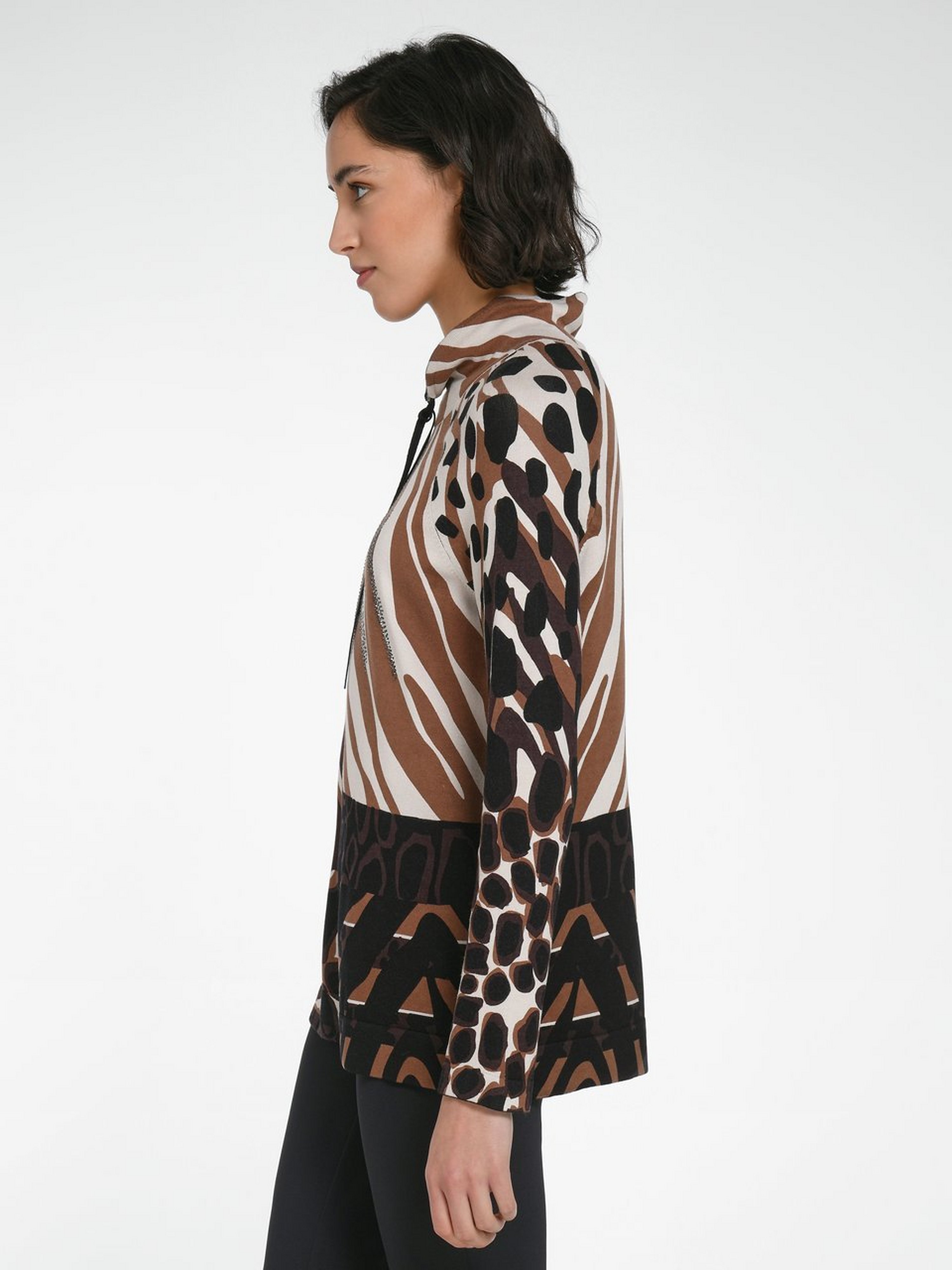 Pullover mit Stehkragen
