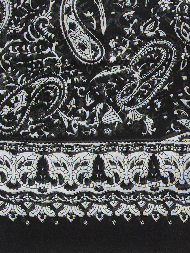 Foulard à imprimé ethnique