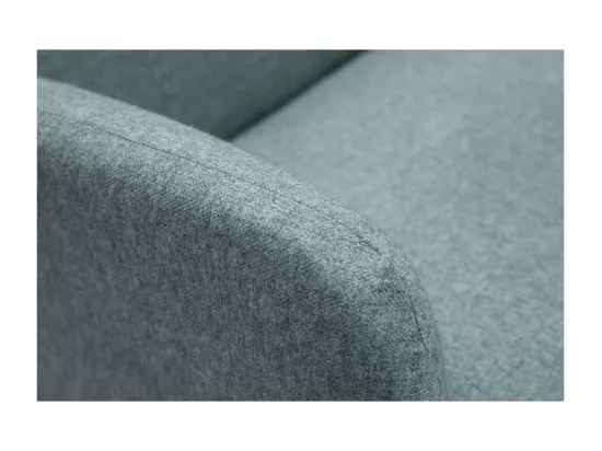Canapé scandinave 2 places en tissu vert de gris et bois clair ISKO
