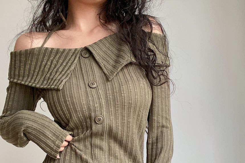 BERAN STUDIO - Lange mouw off-shoulder effen mini gebreide manteljurk