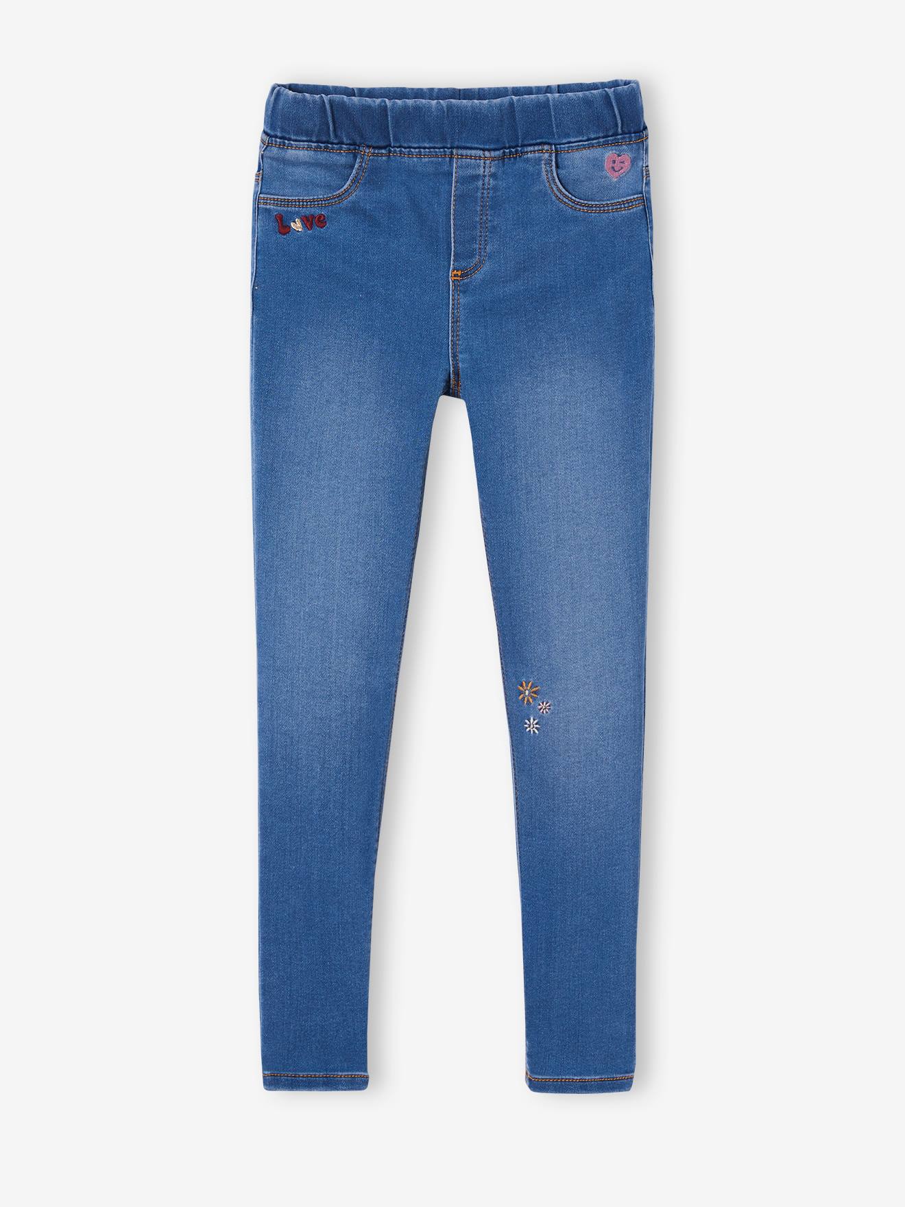 Calça legging feminina em tecido atoalhado bordado com efeito jeans, na cor cinza jeans.