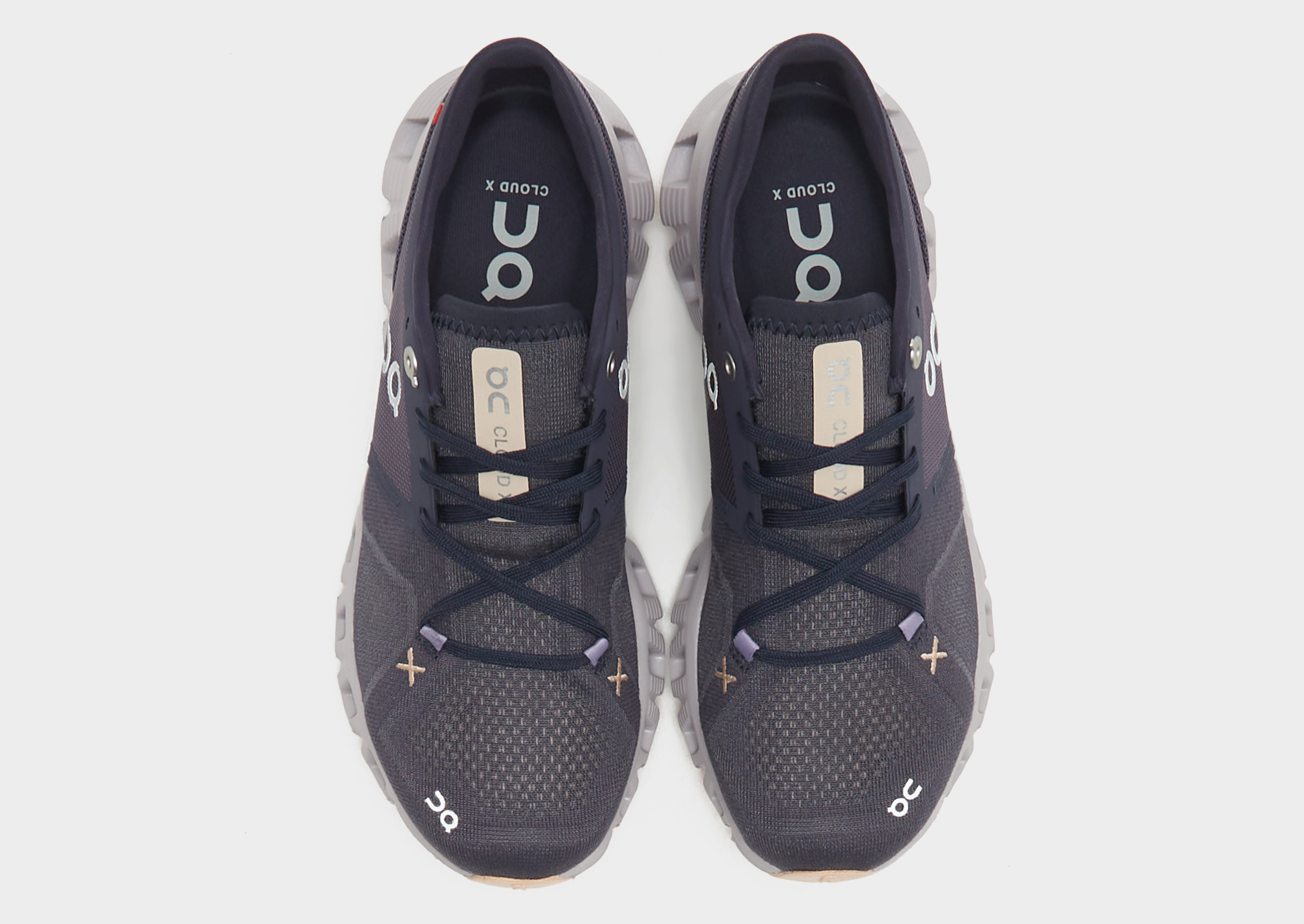 On Running Cloud X 3 Femme