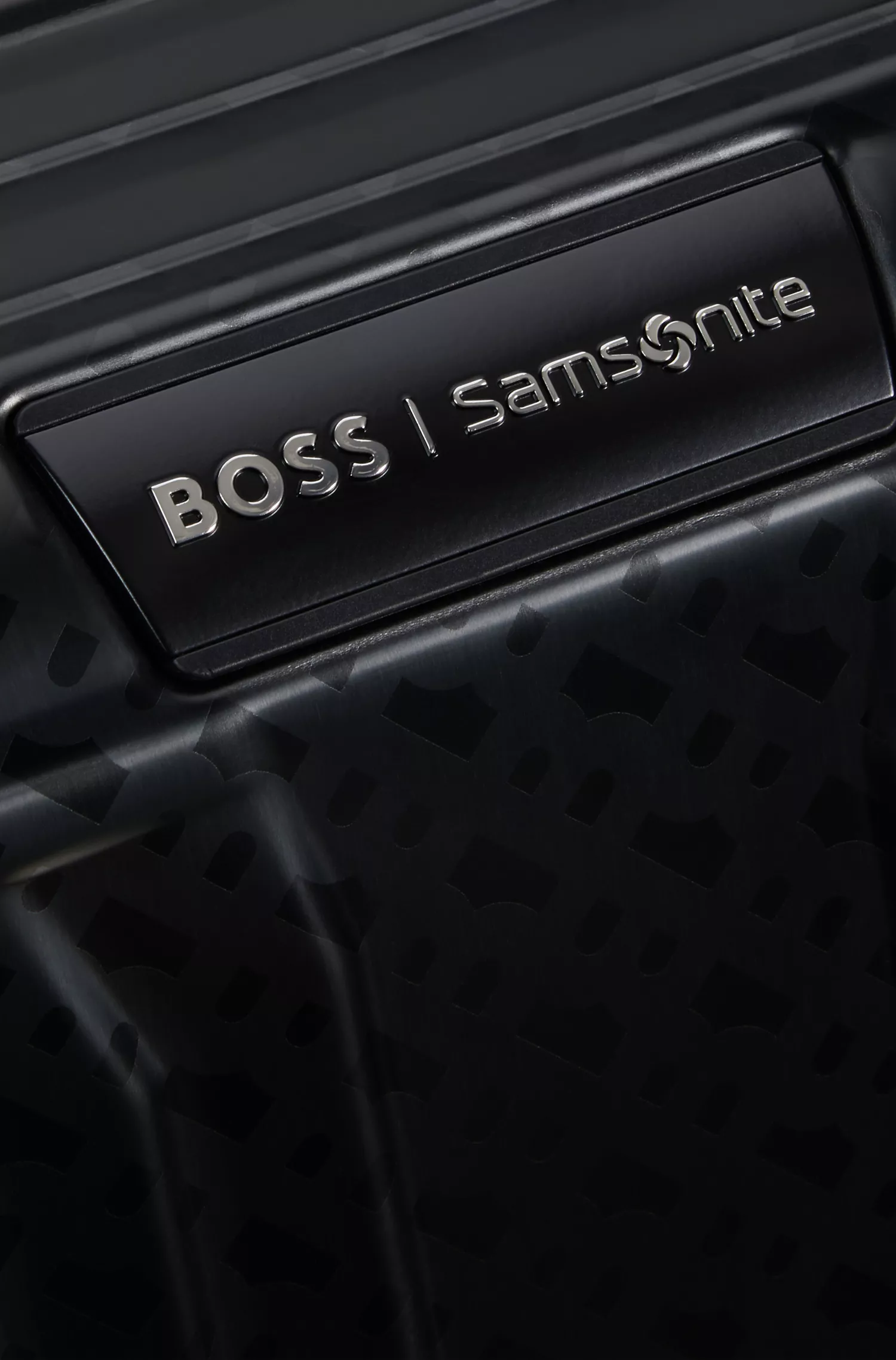 BOSS Black-BOSS | Mala de viagem Samsonite em alumínio anodizado com monogramas