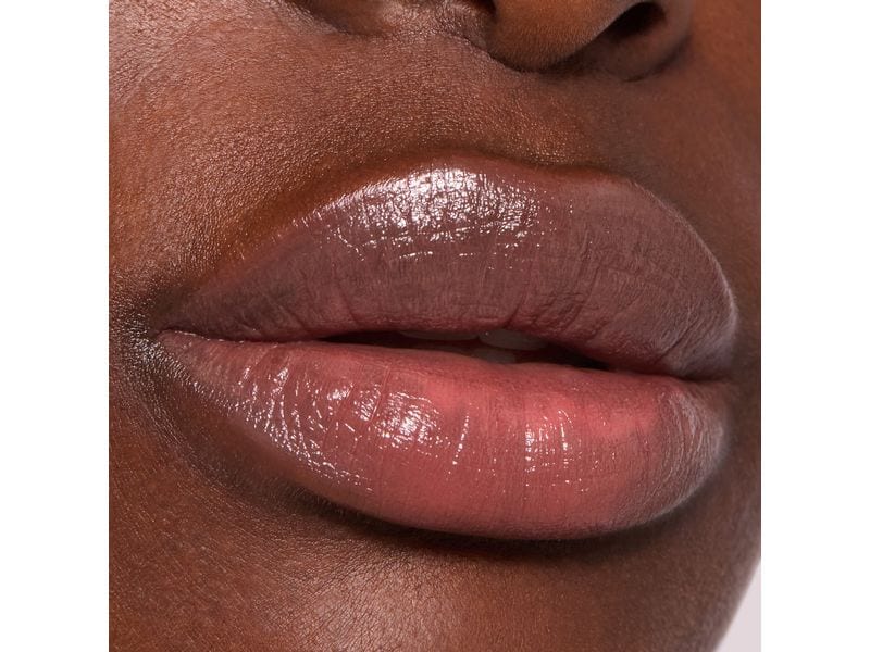 Catrice Lip Gloss Care In Colours 060 Half Baked Cookies Farbiger Lippenbalsam in einem tiefen Roselholz-Ton für glänzende und mit Feuchtigkeit versorgte Lippen
