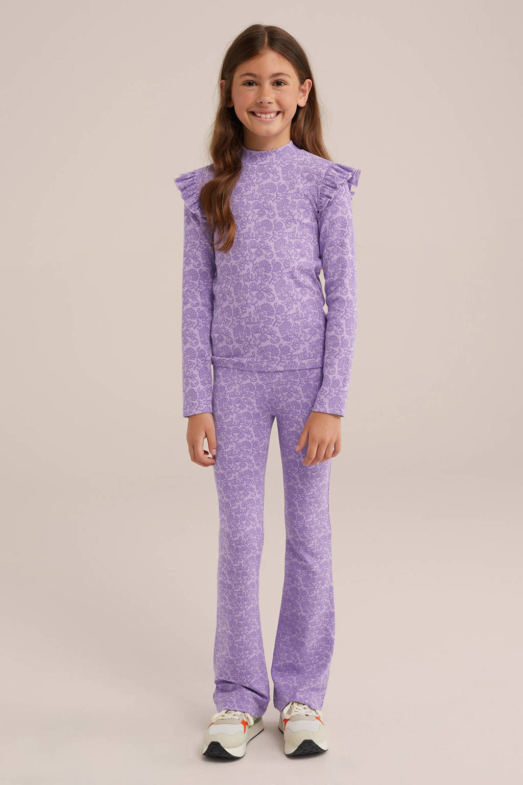 WE Fashion broek met all over print purple pillow