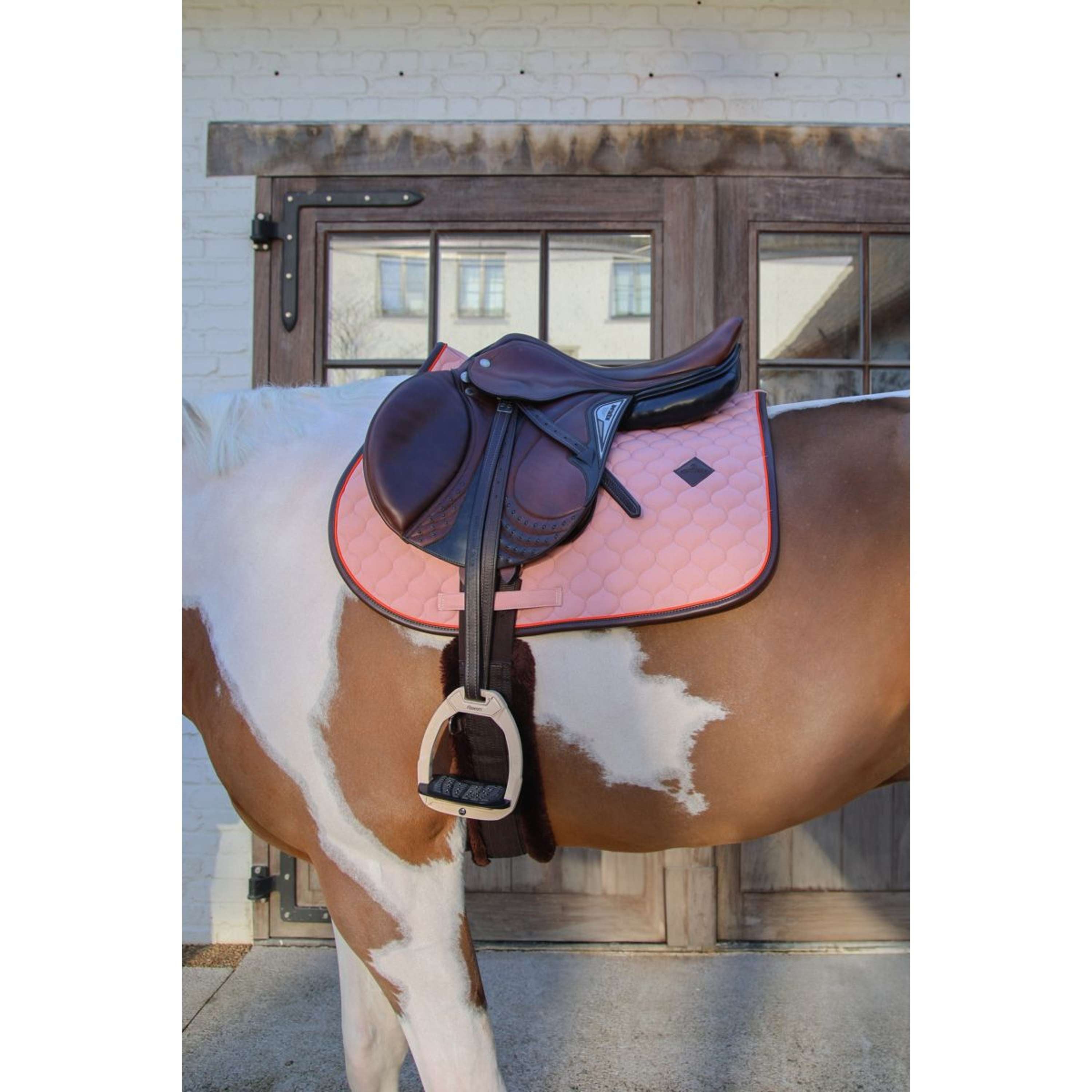 Kentucky Zadeldekje Onion Quilt Leather Neon Springen Oud Roze