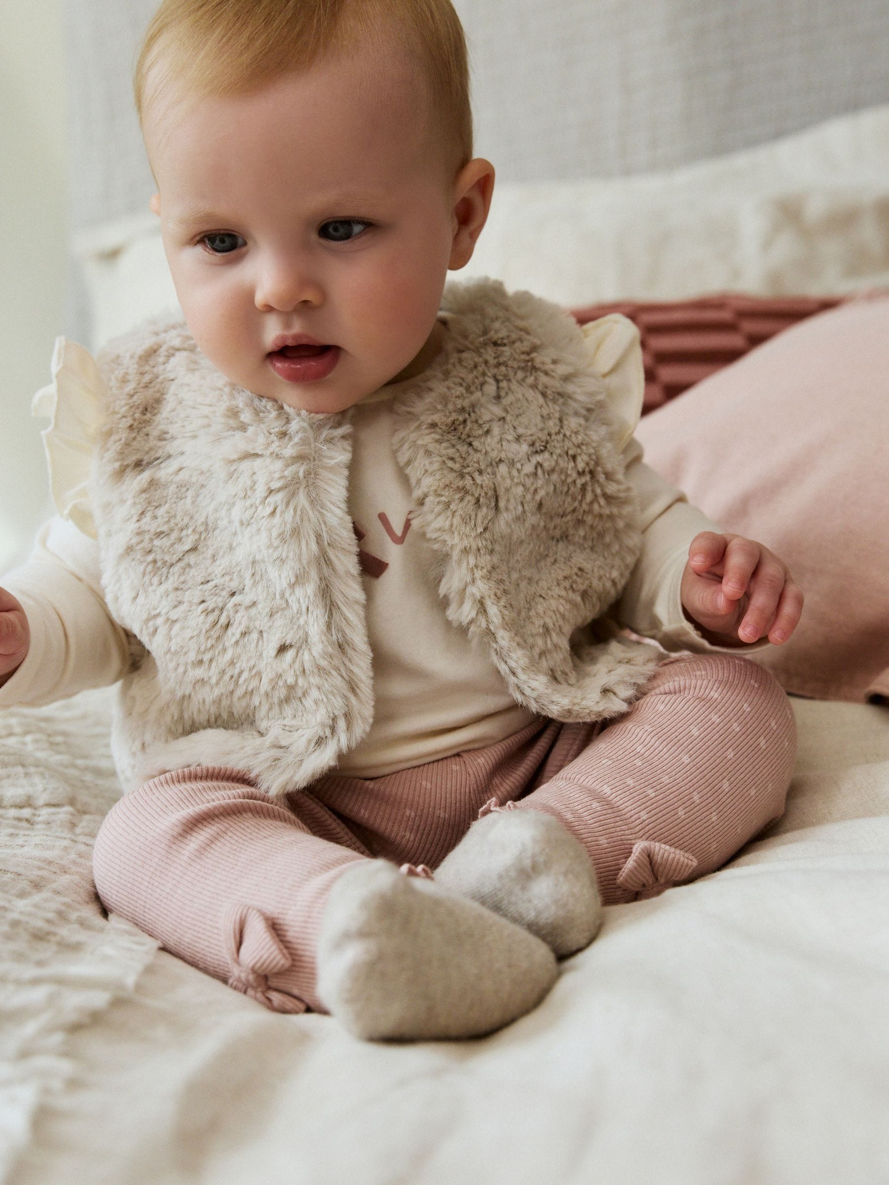 Roze/crème - 3 -delige babyset met bontgilet, top en leggings (0mnd -2jr)