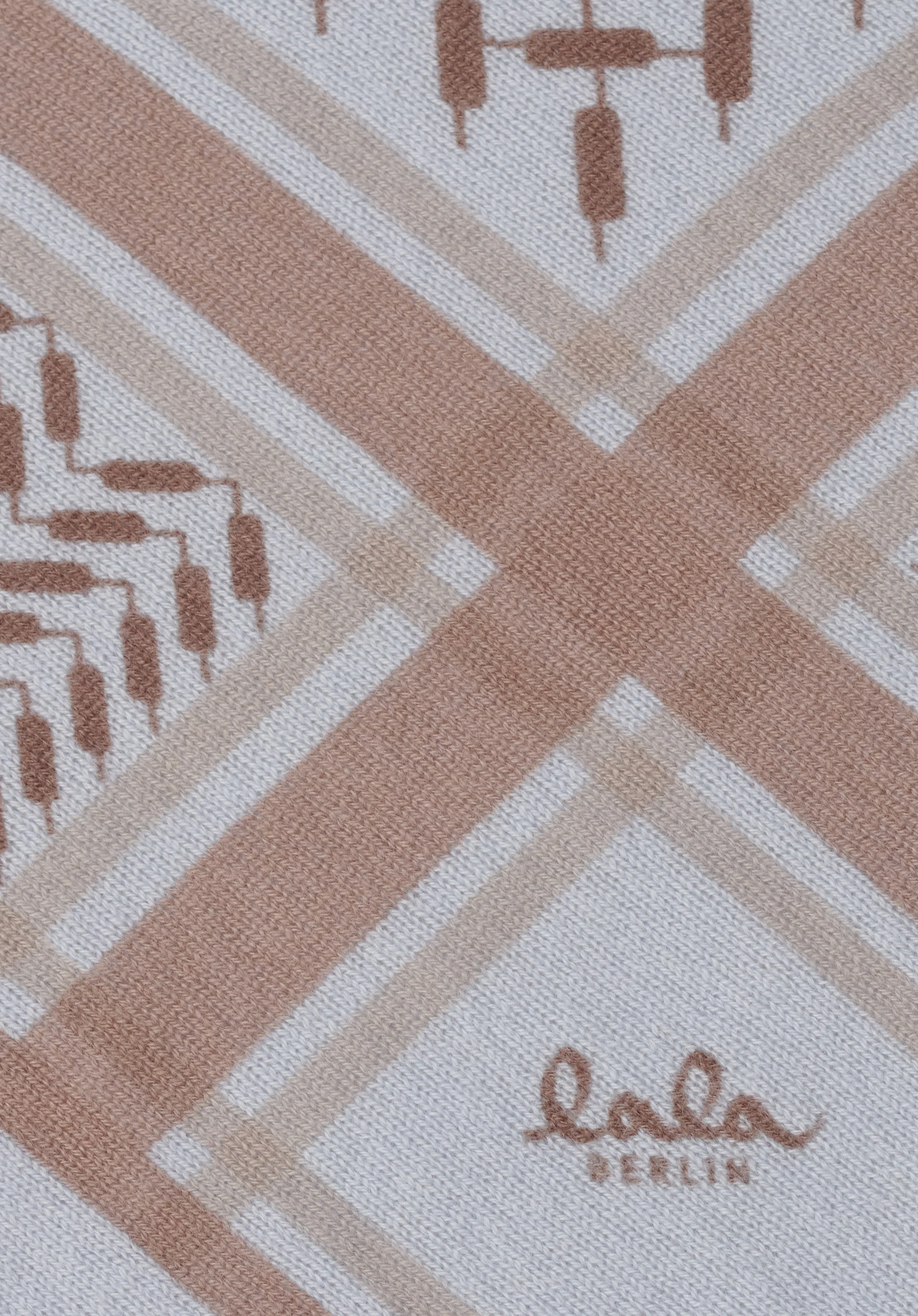 Lala Berlin  Triangle Trinity Colored M tørklæde - Brown on Blue