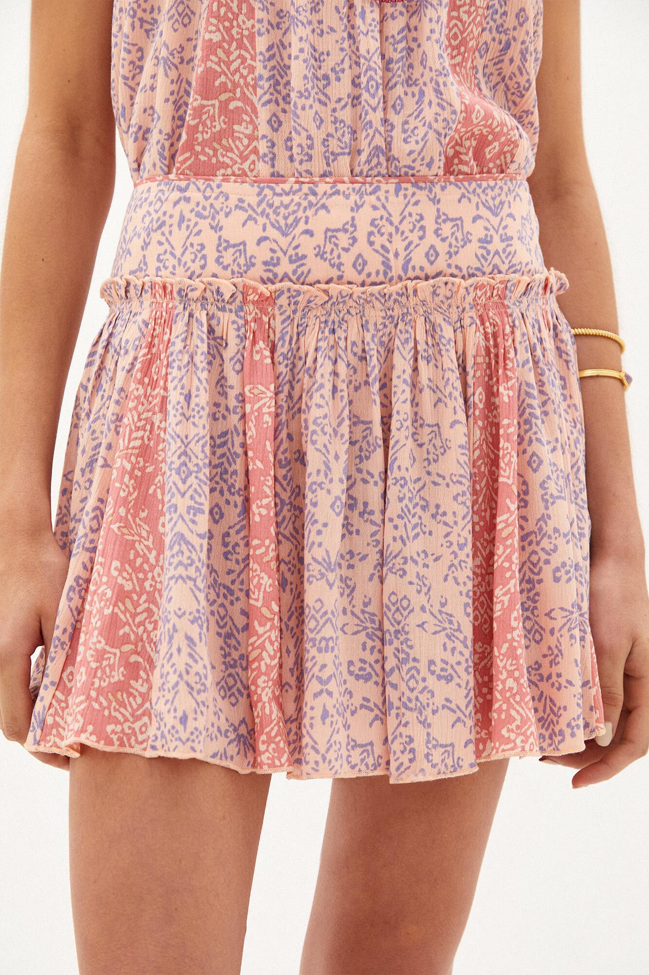 Laila. Shorts estampados - Vários