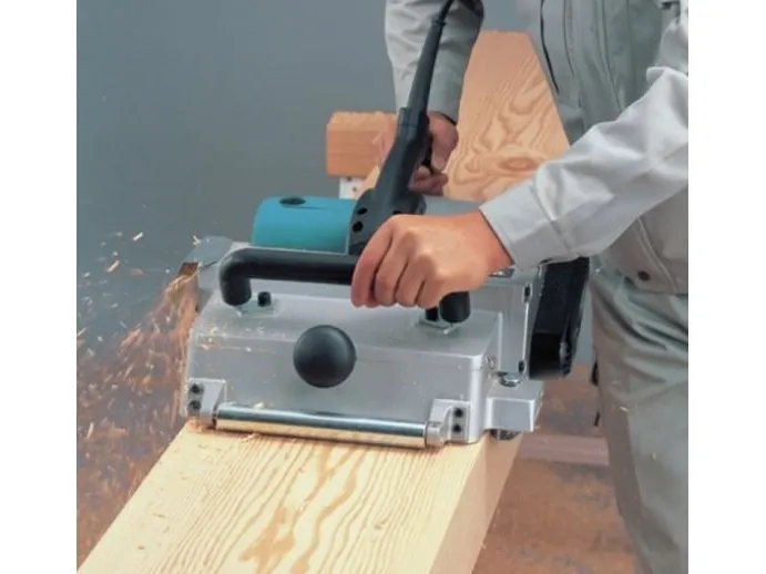 Makita KP312S - Høvl - 2200 W